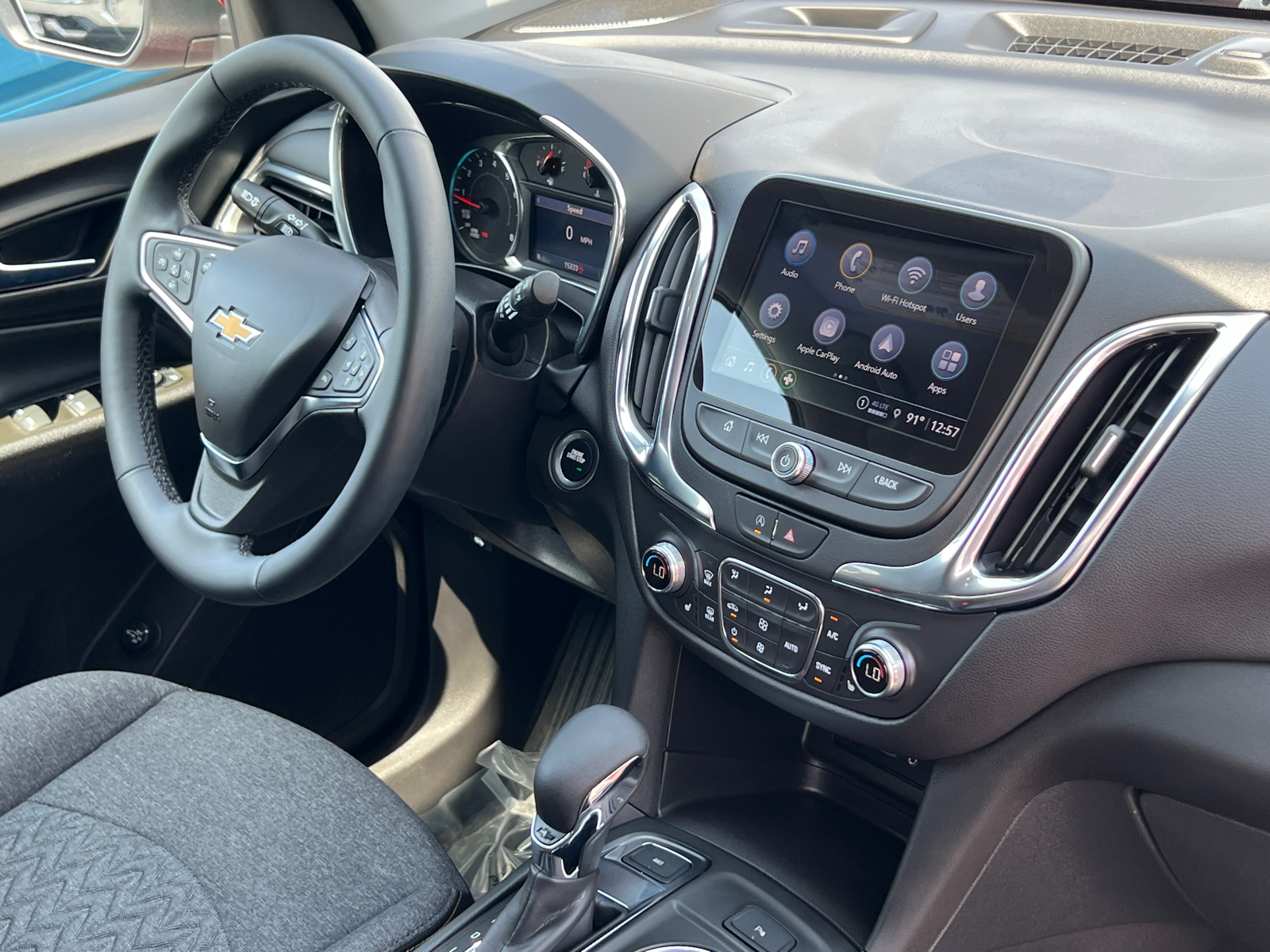 2024 Chevrolet Equinox LT 10