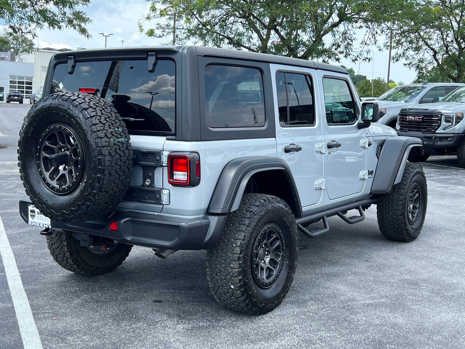 2023 Jeep Wrangler Willys 5