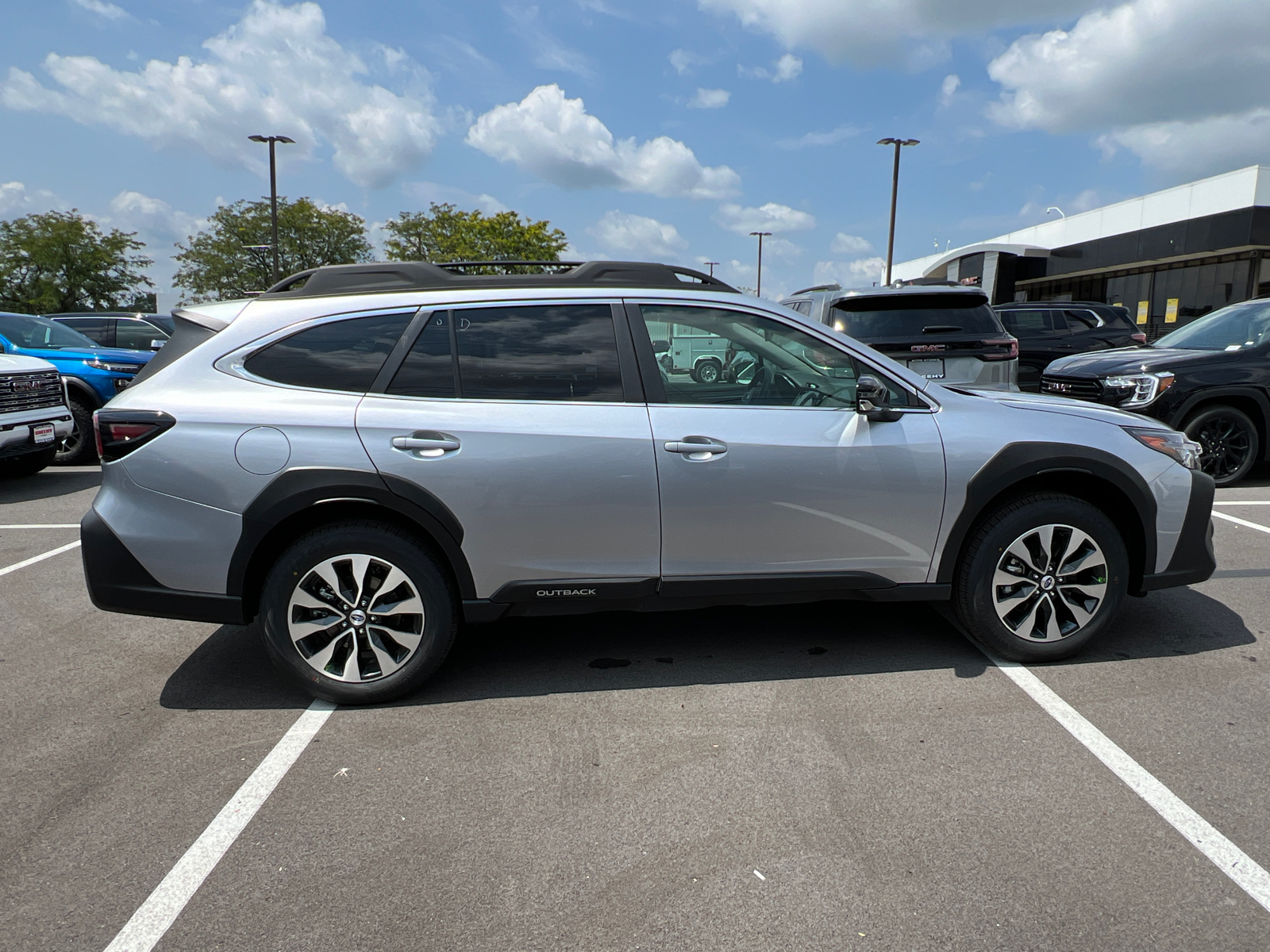 2025 Subaru Outback Limited 3