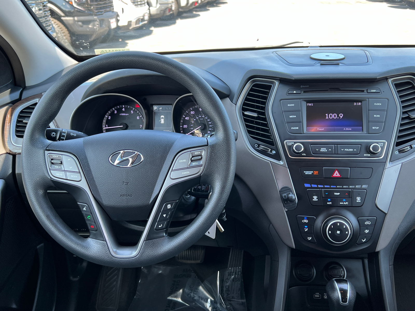 2018 Hyundai Santa Fe Sport 2.4 Base 16