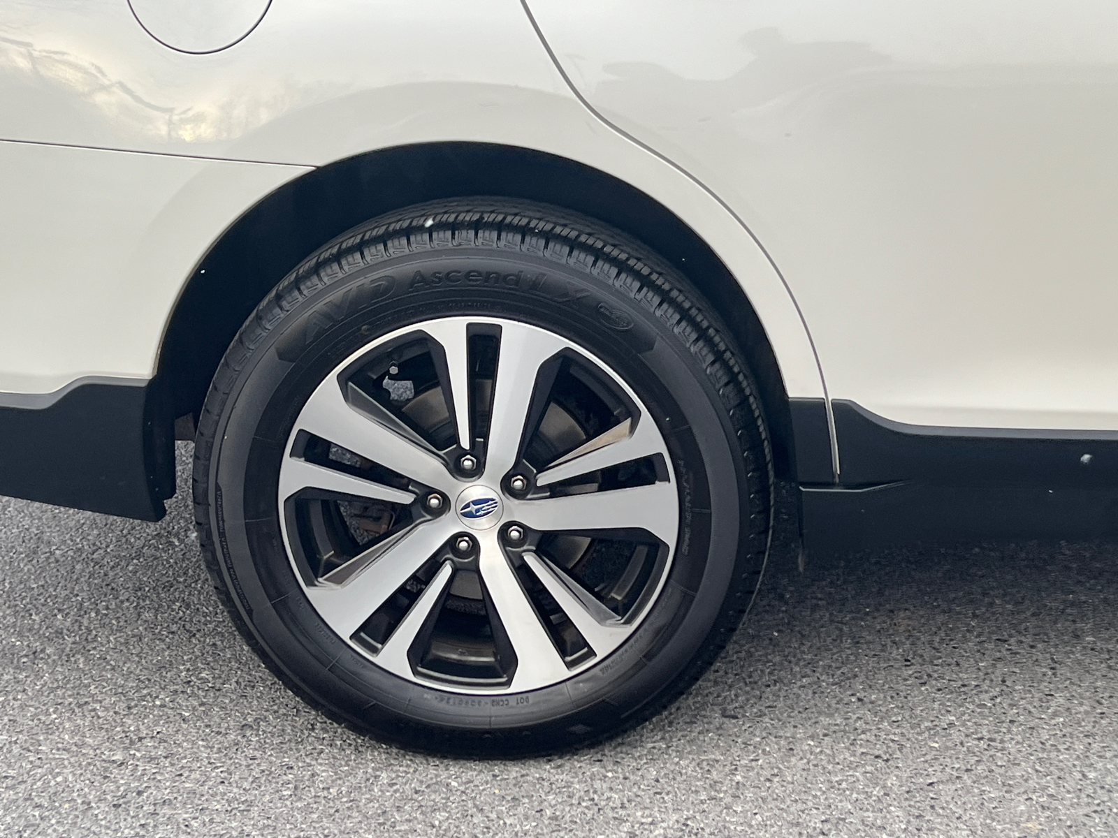 2018 Subaru Outback 3.6R 9