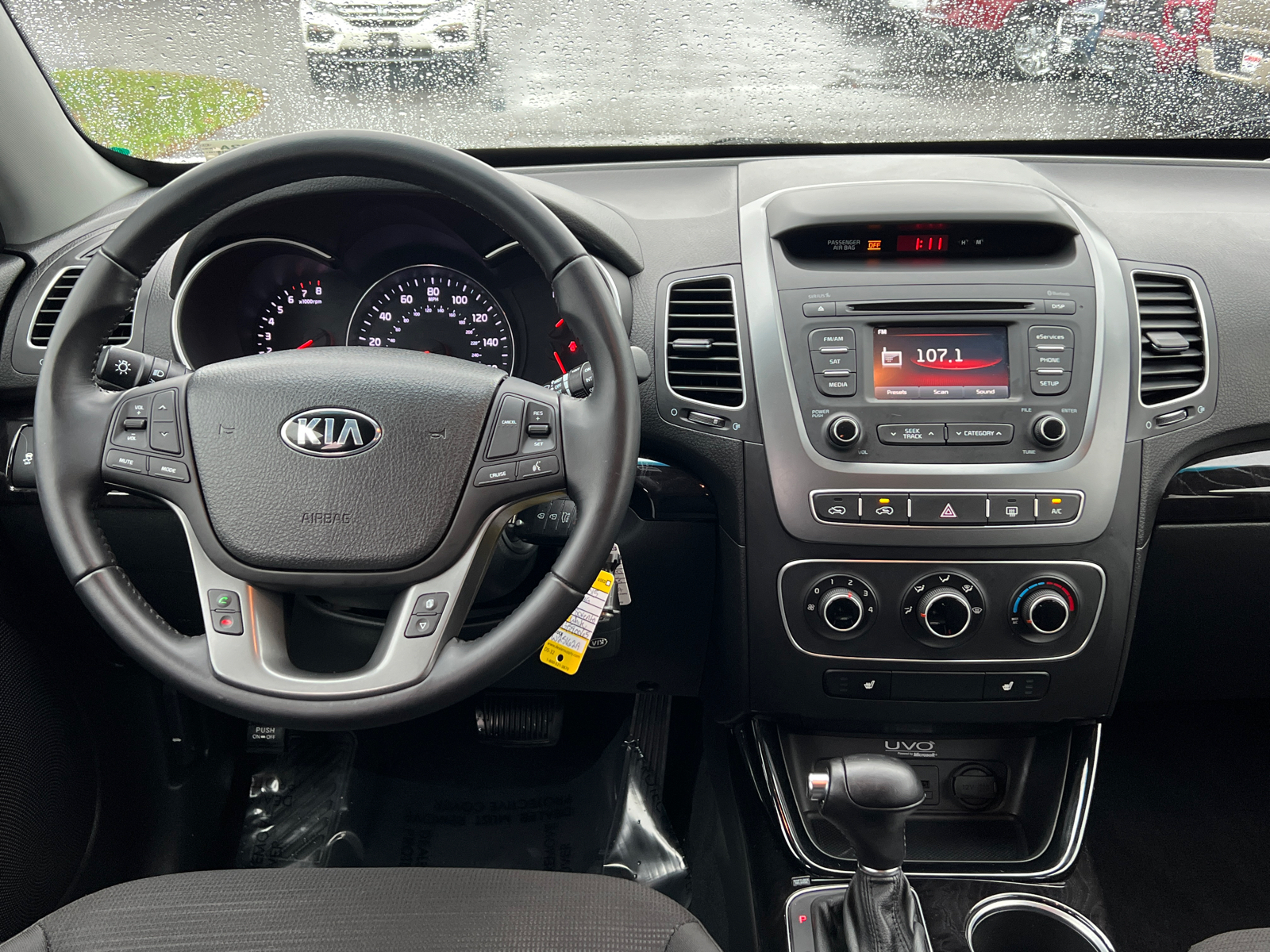 2015 Kia Sorento LX 16