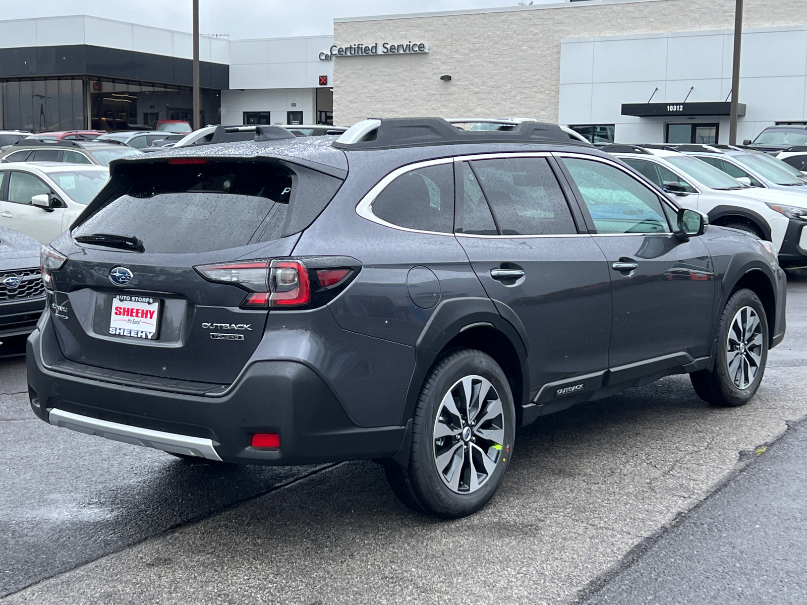 2025 Subaru Outback Touring 3