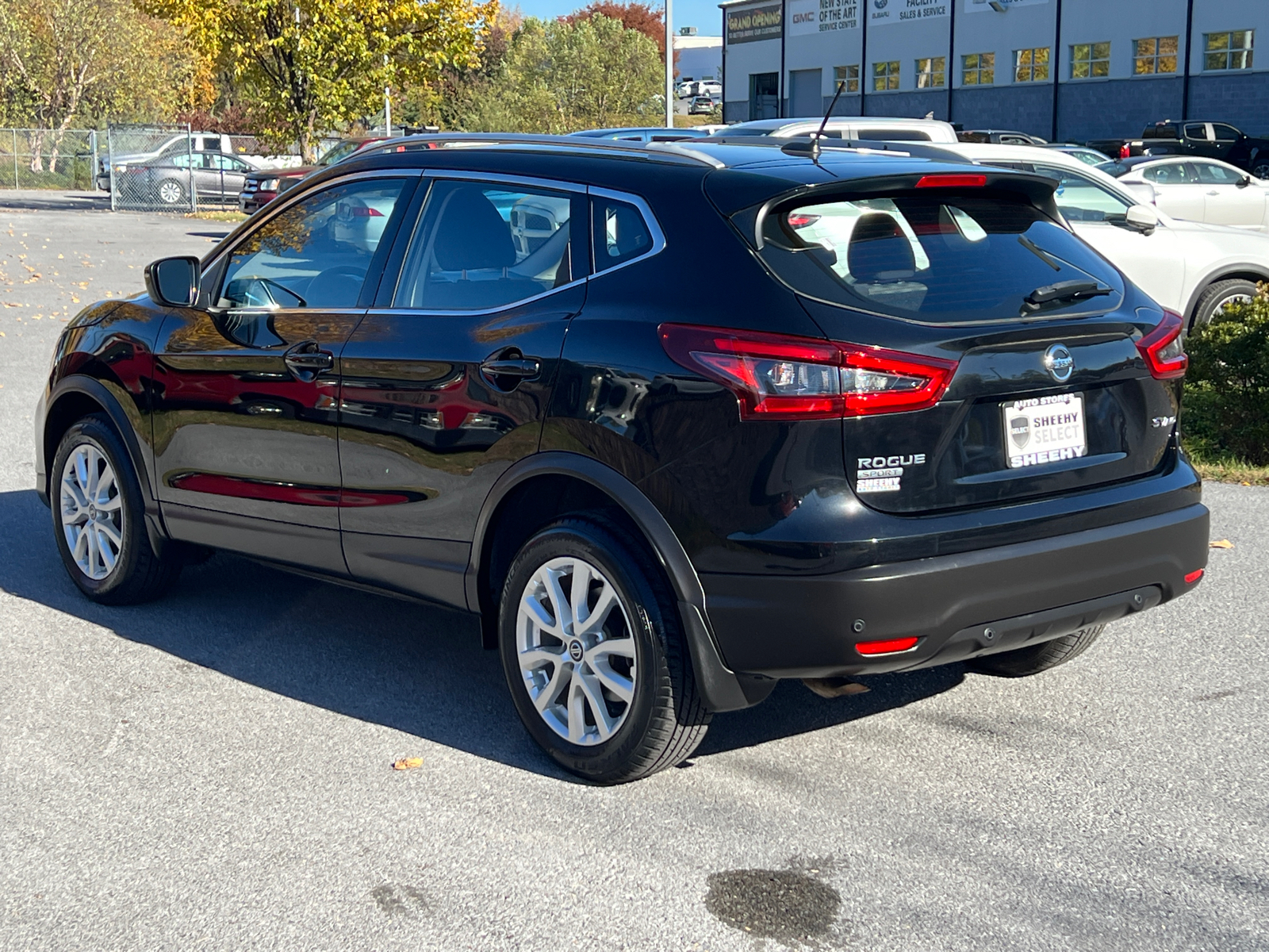 2020 Nissan Rogue Sport SV 4