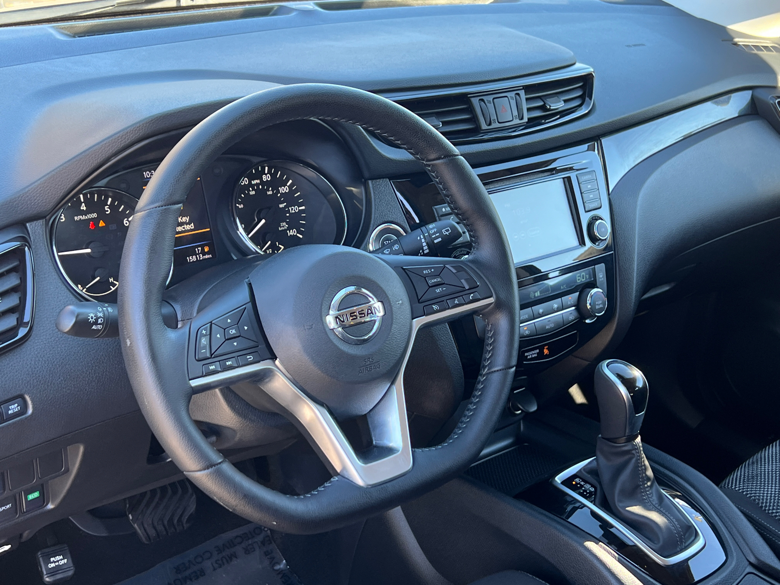 2020 Nissan Rogue Sport SV 19