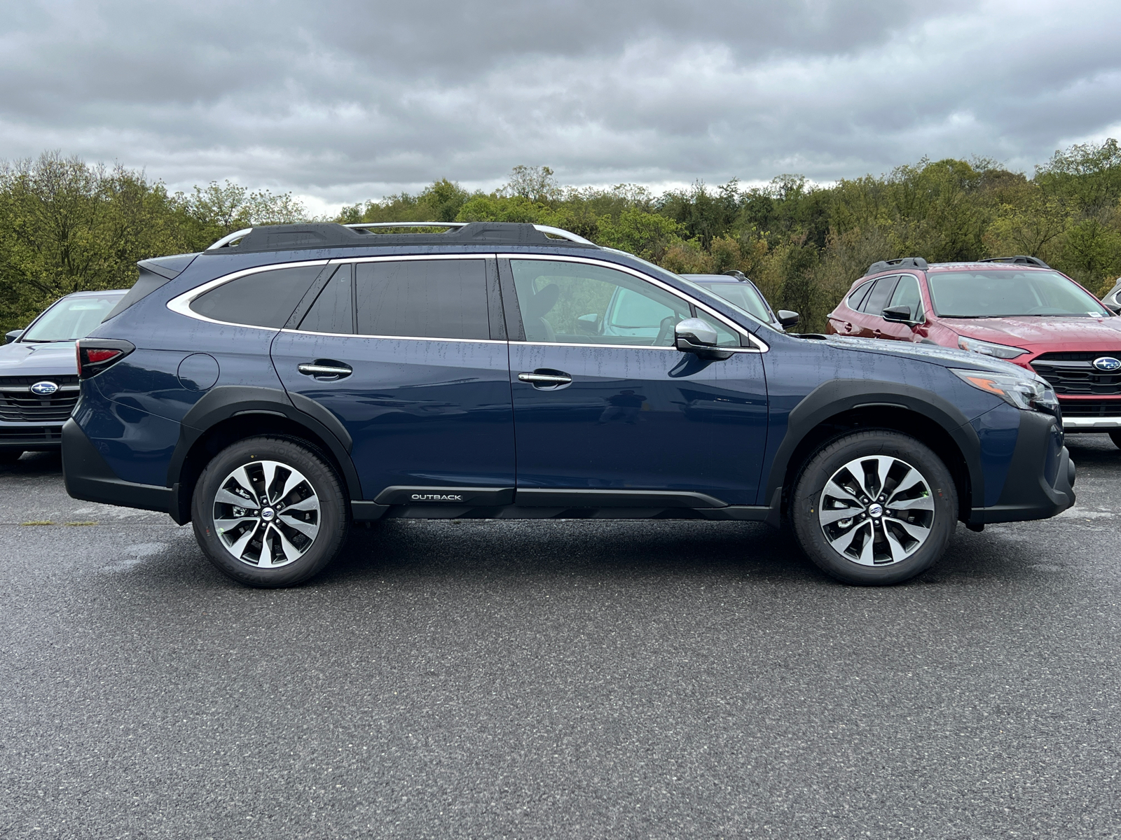 2025 Subaru Outback Touring 2