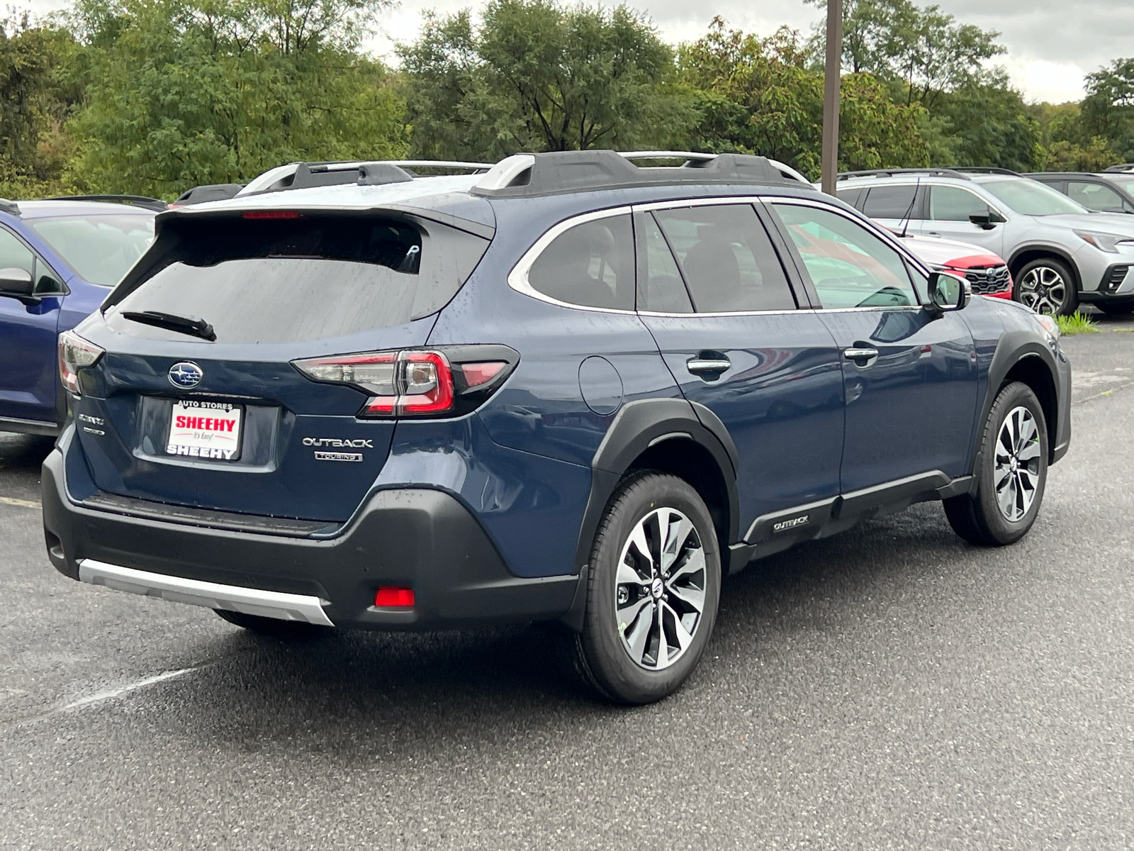 2025 Subaru Outback Touring 3