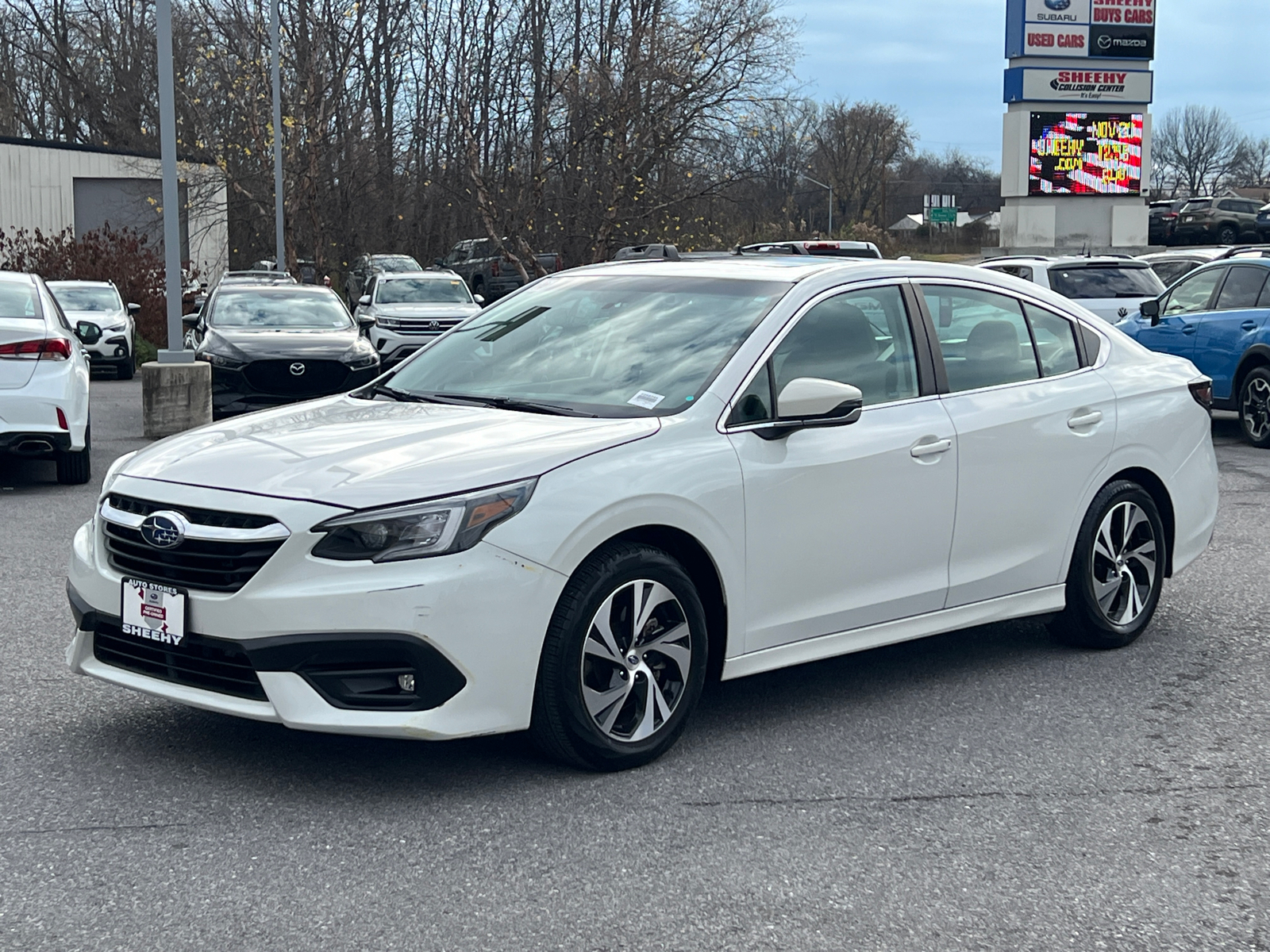 2022 Subaru Legacy Premium 2