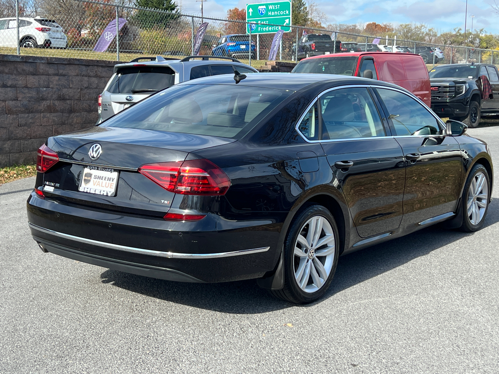 2018 Volkswagen Passat 2.0T SE w/Technology 5