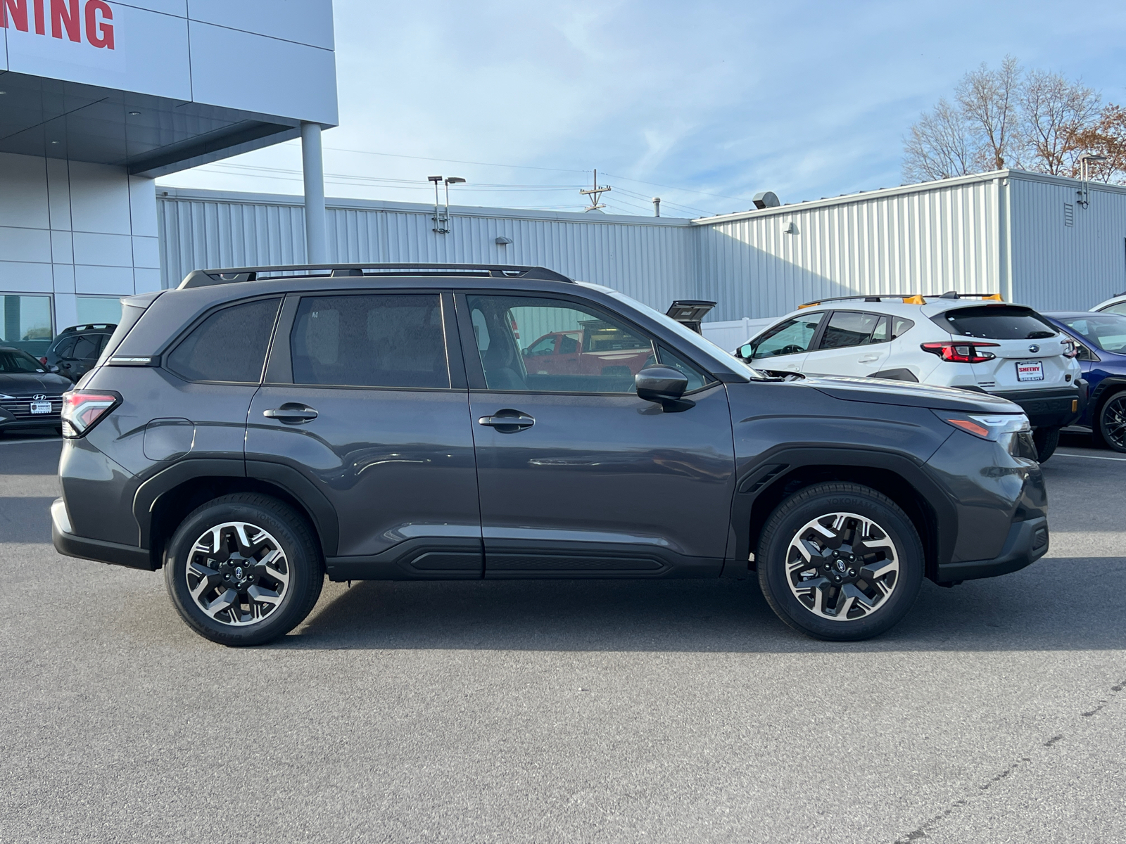 2025 Subaru Forester Premium 2