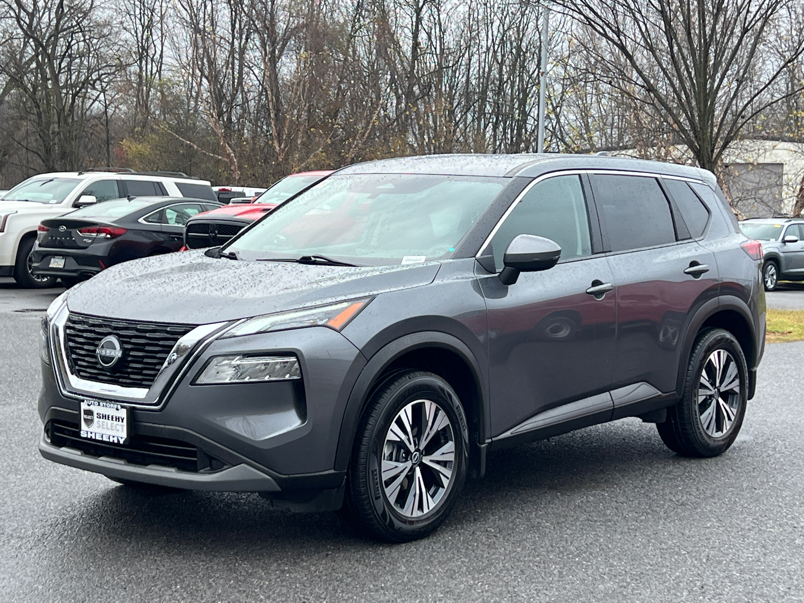 2022 Nissan Rogue SV 2