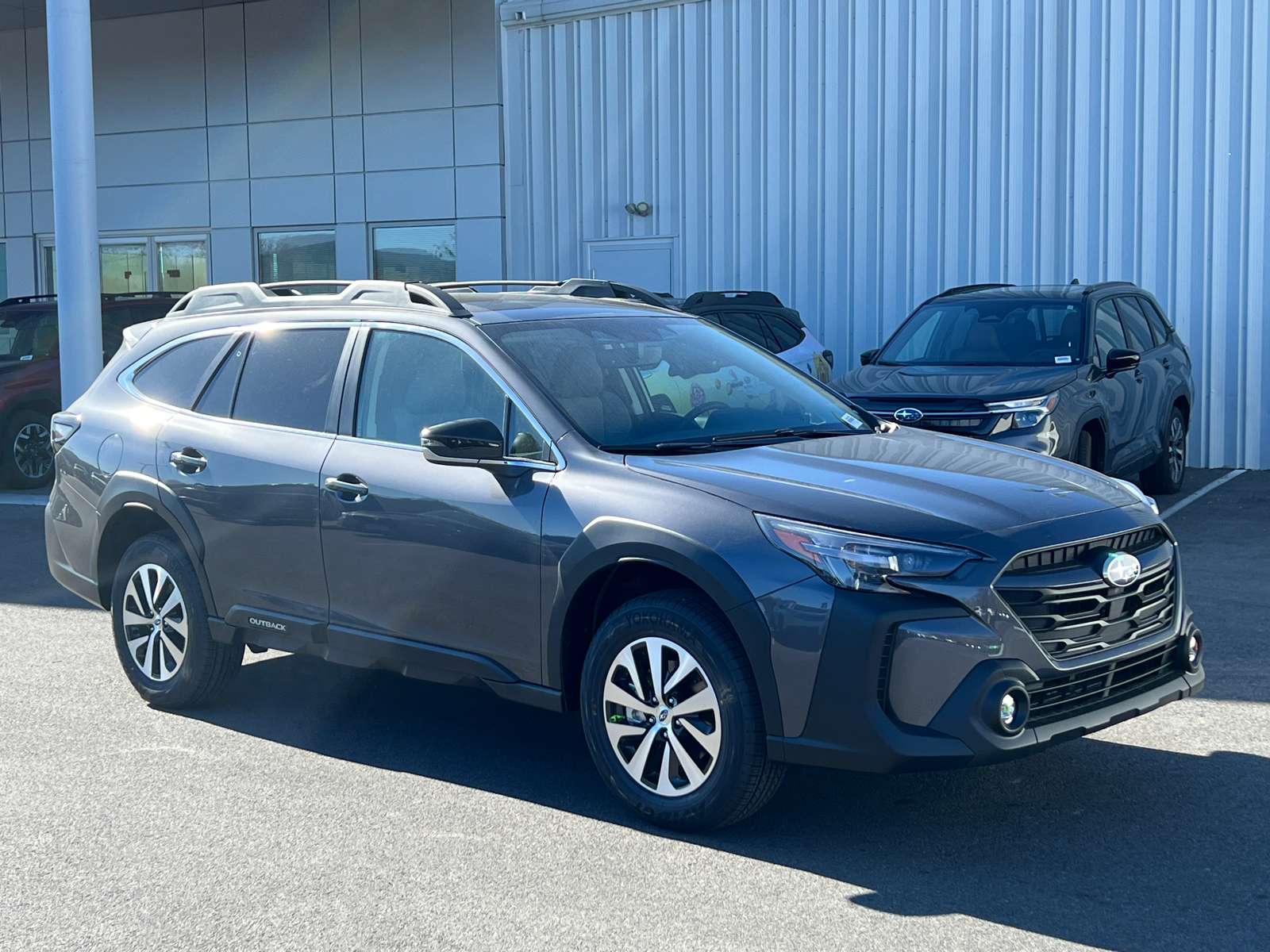 2025 Subaru Outback Premium 1