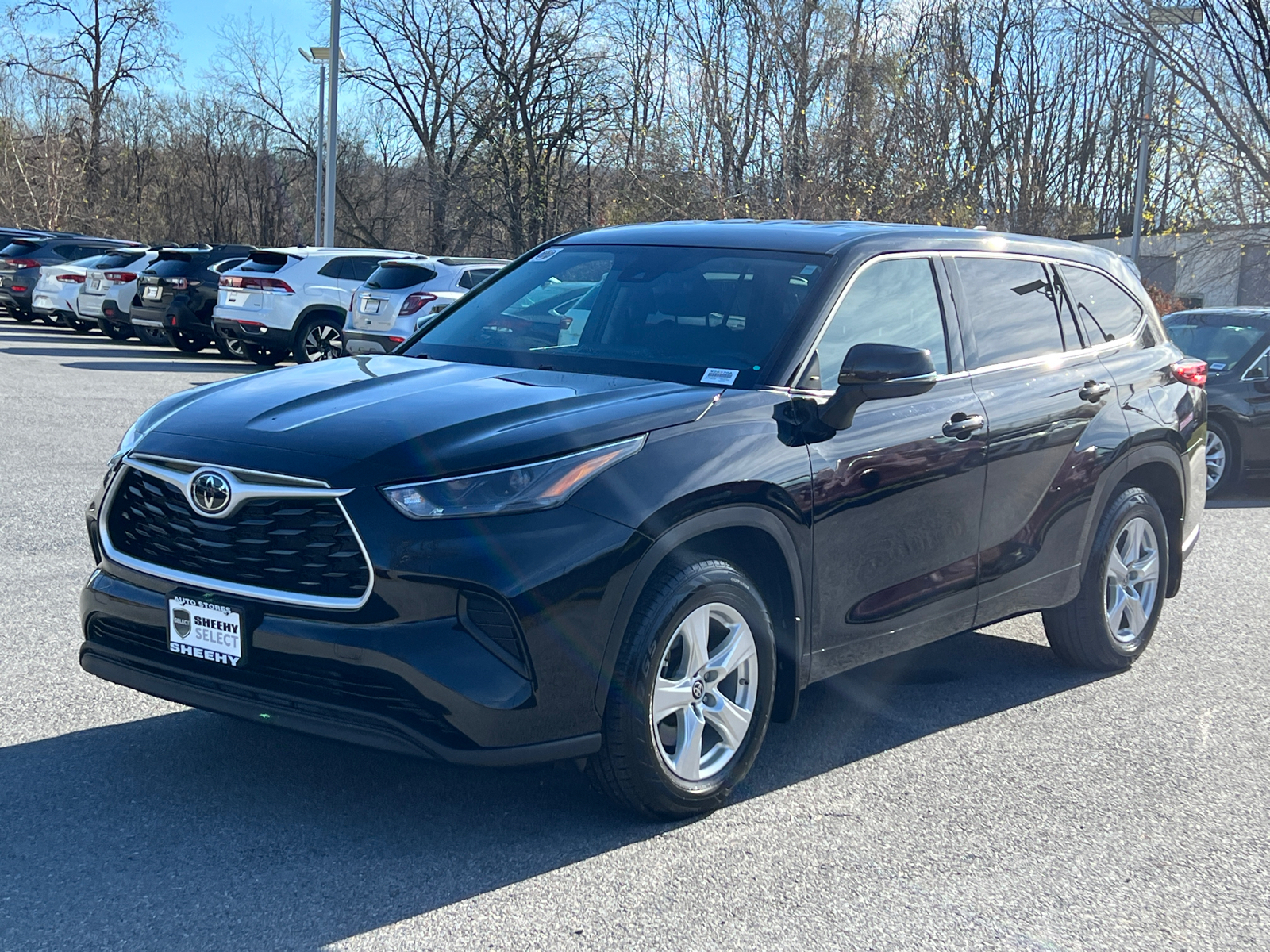 2022 Toyota Highlander L 2