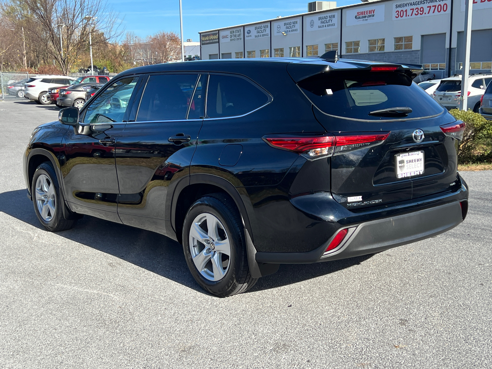 2022 Toyota Highlander L 4