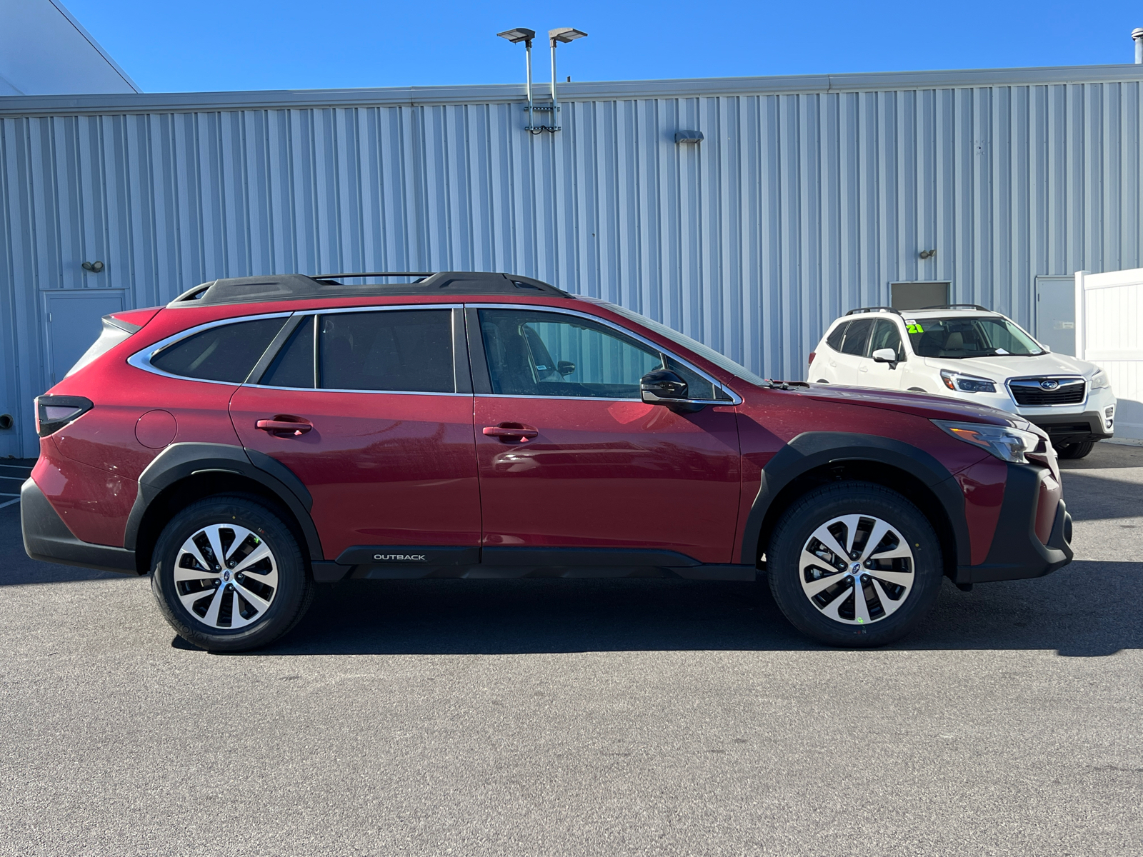 2025 Subaru Outback Premium 2