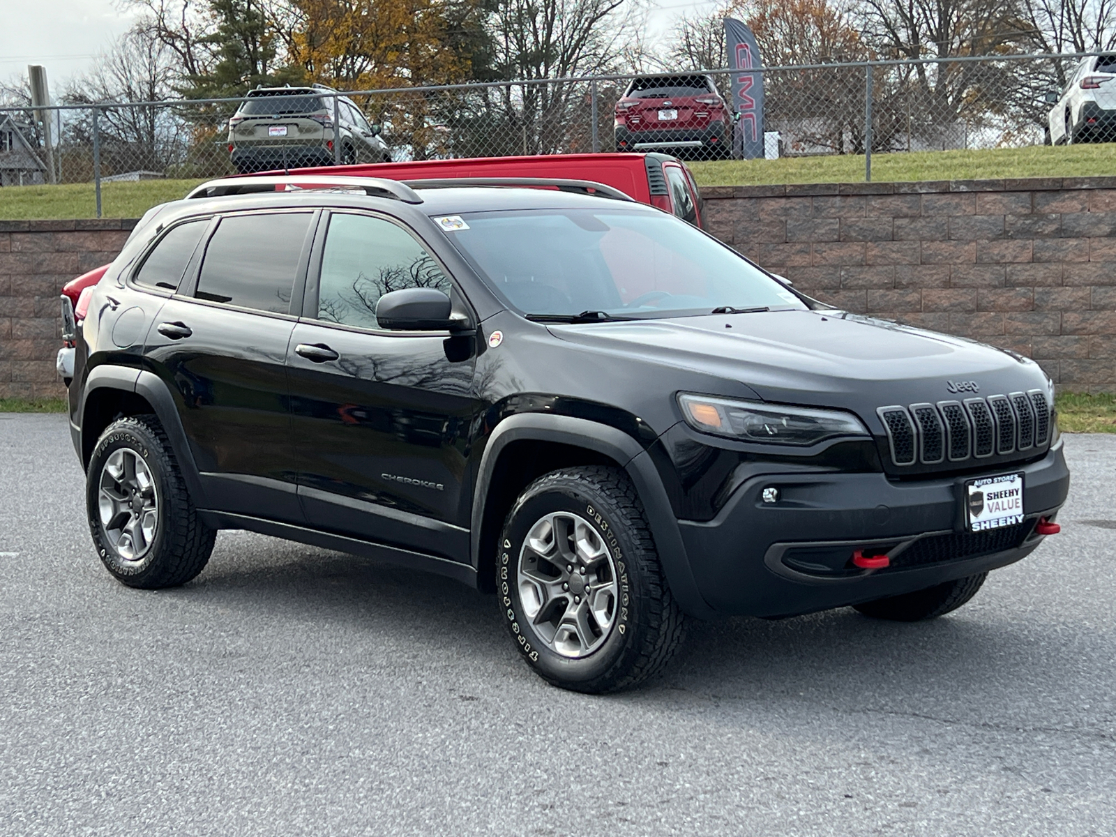 2019 Jeep Cherokee Trailhawk 1