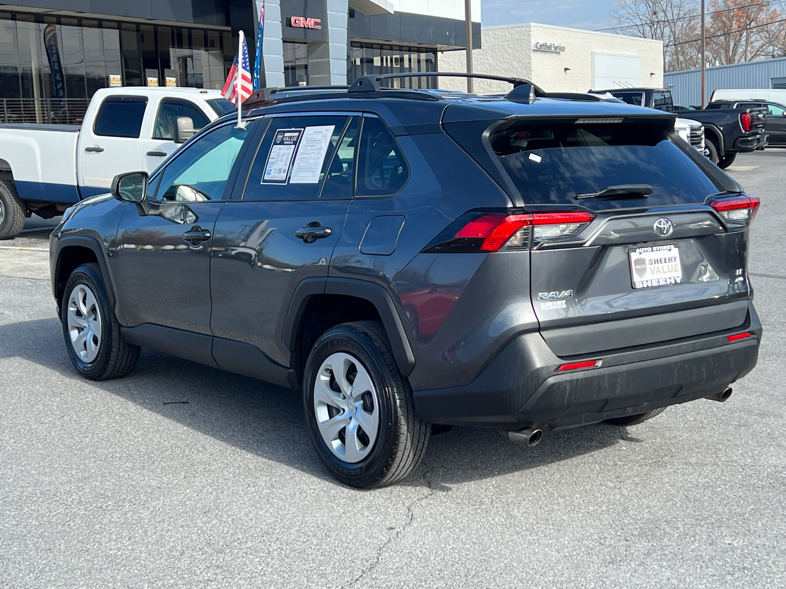 2019 Toyota RAV4 LE 4