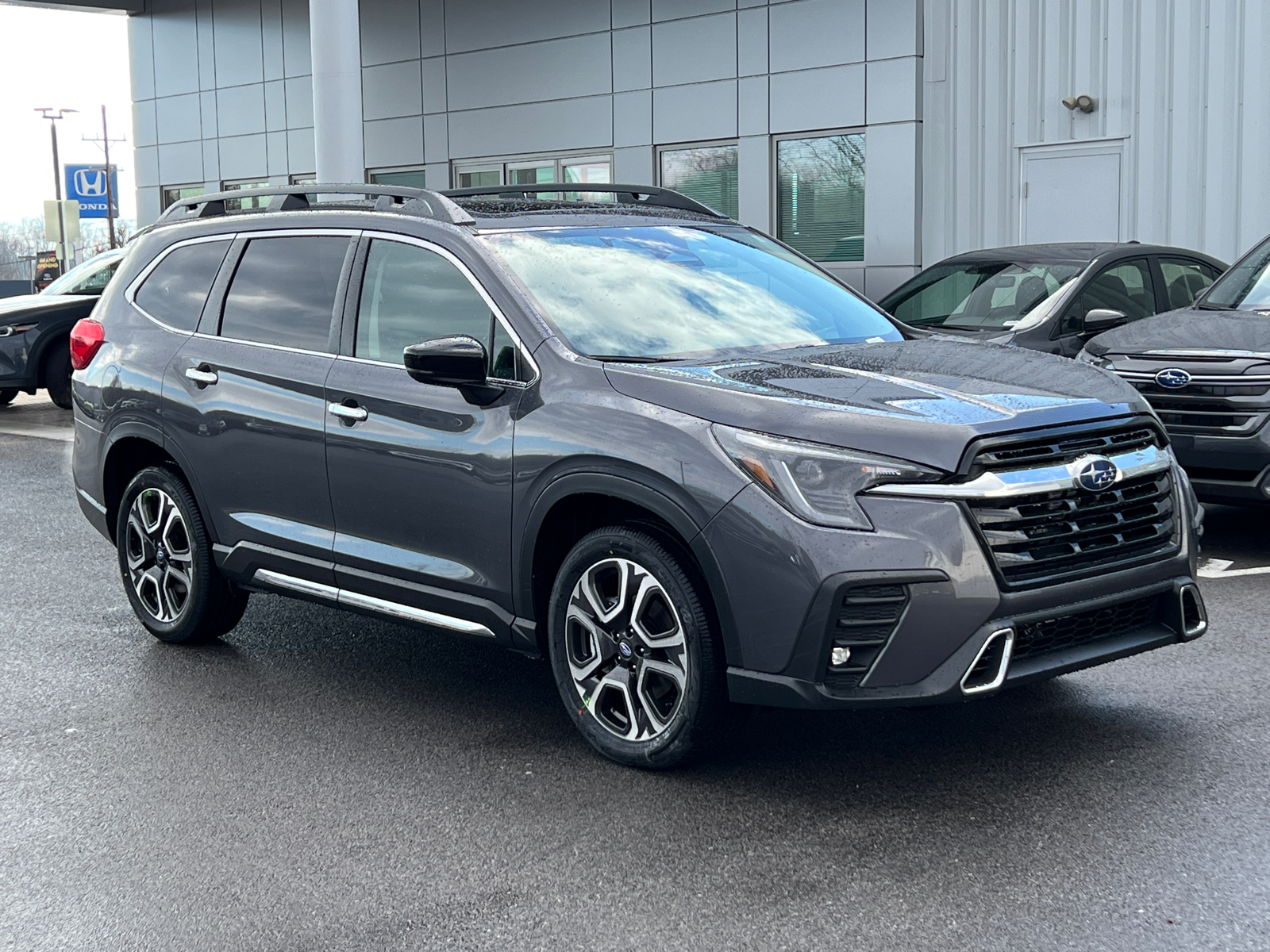 2025 Subaru Ascent Touring 1