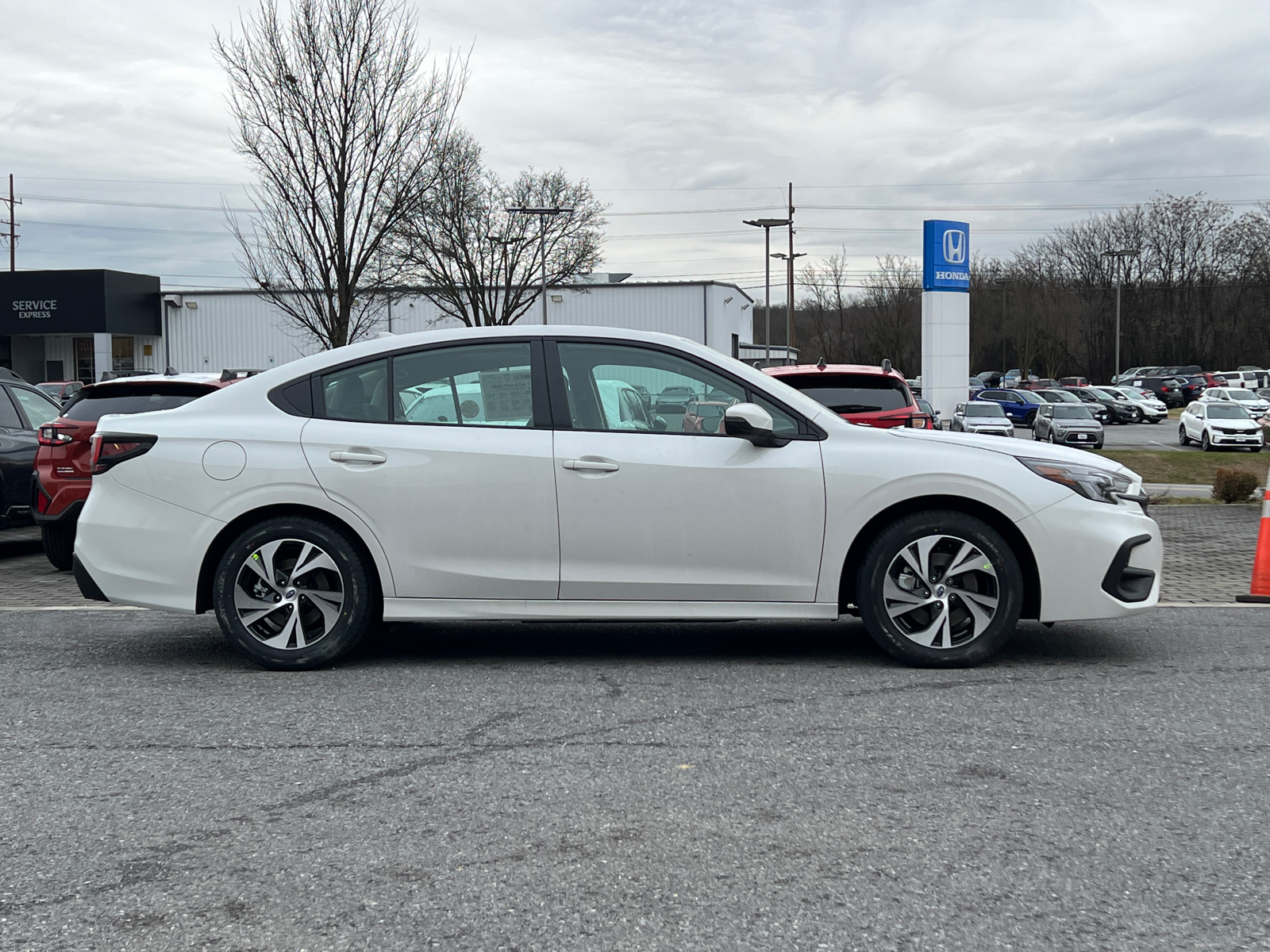 2025 Subaru Legacy Premium 2