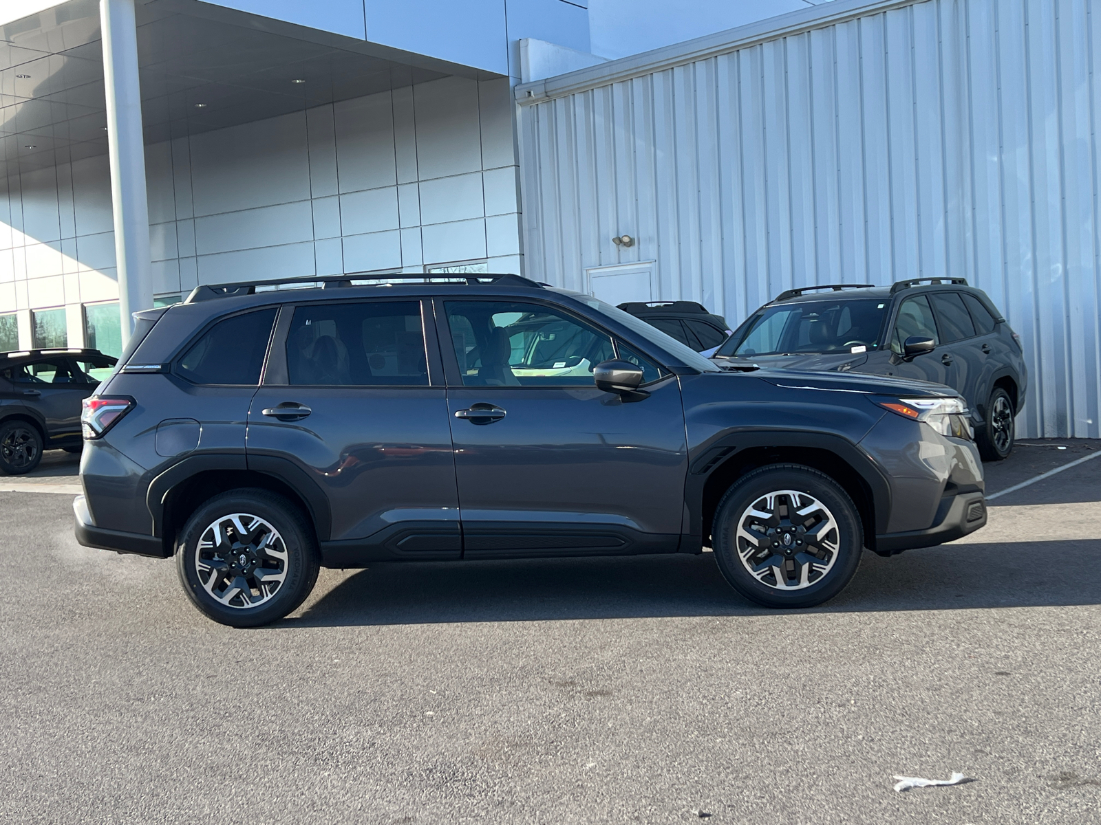 2025 Subaru Forester Premium 2