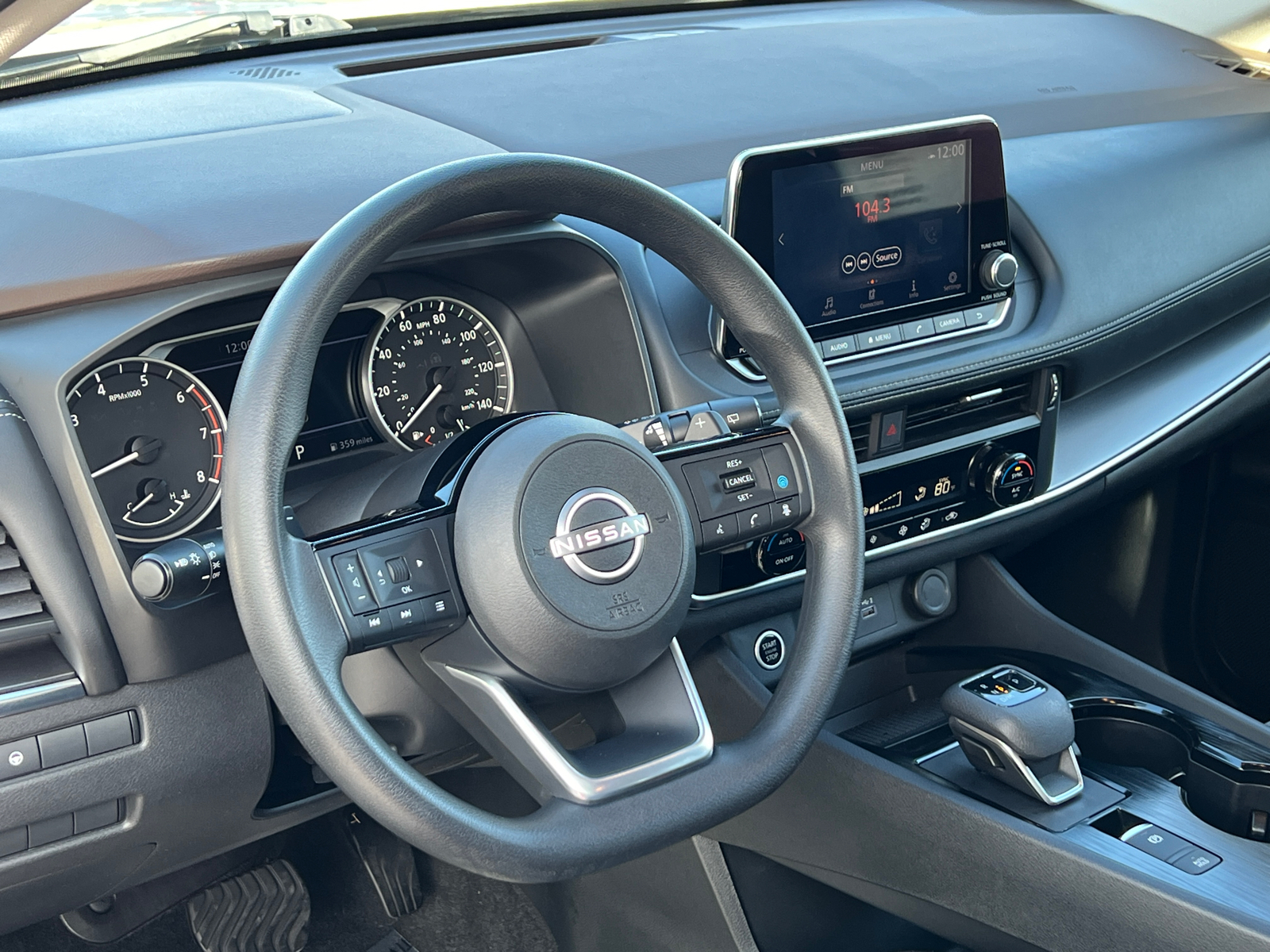 2023 Nissan Rogue SV 19