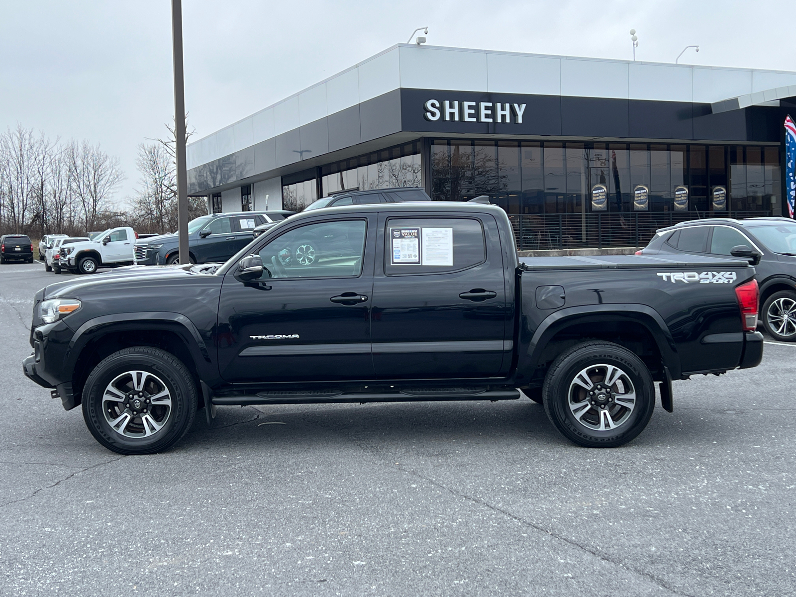 2016 Toyota Tacoma TRD Sport 3