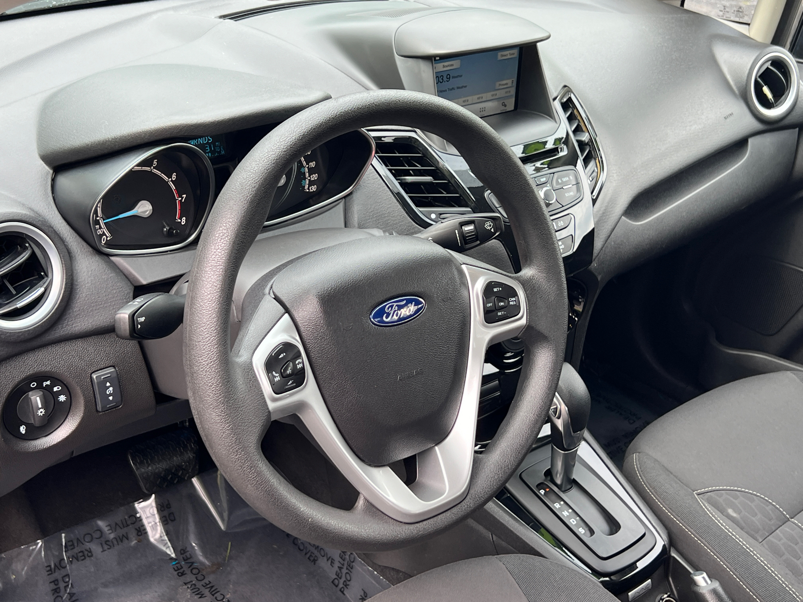 2018 Ford Fiesta SE 19