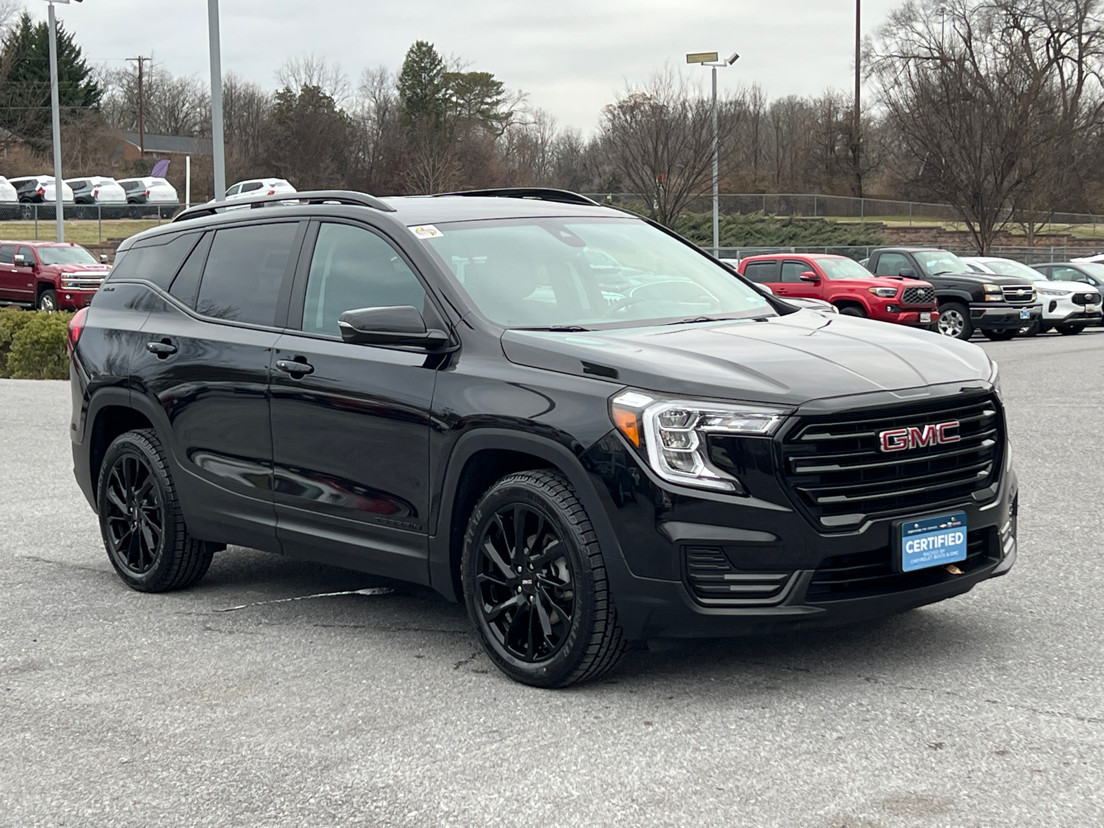 2023 GMC Terrain SLE 1