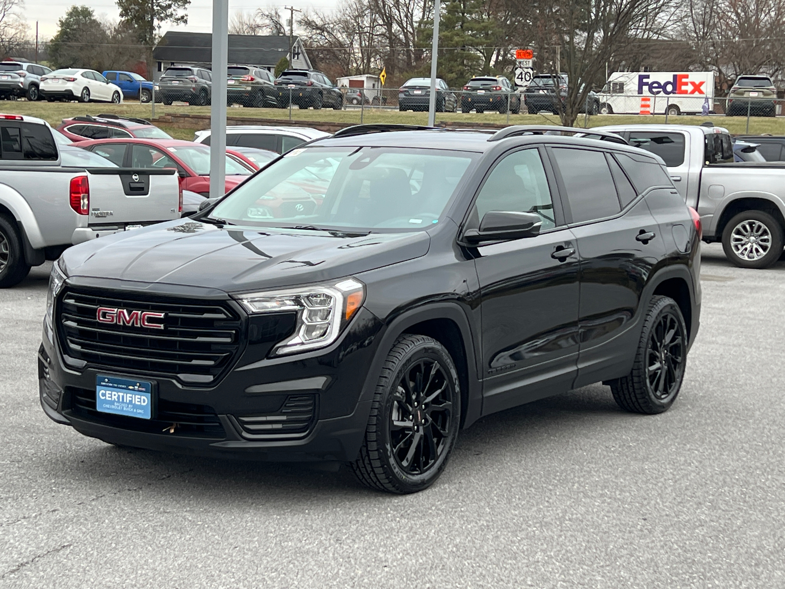 2023 GMC Terrain SLE 2