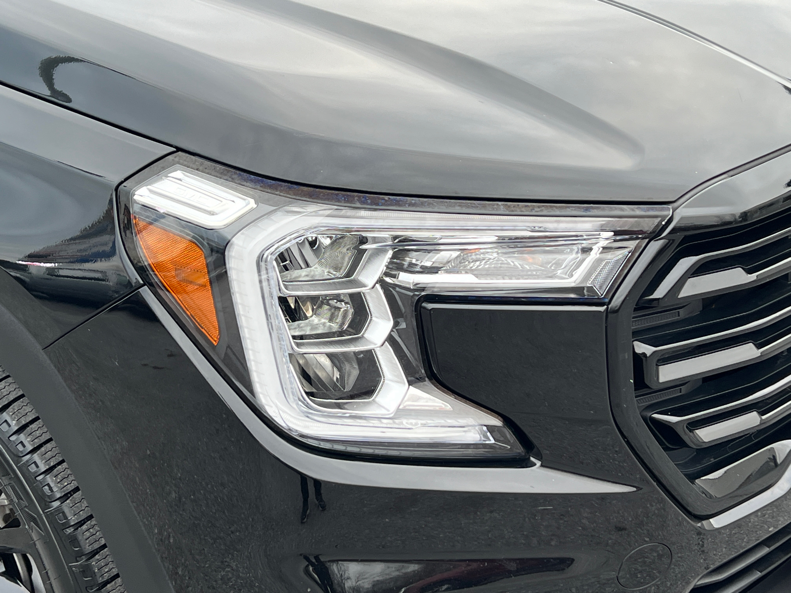 2023 GMC Terrain SLE 7