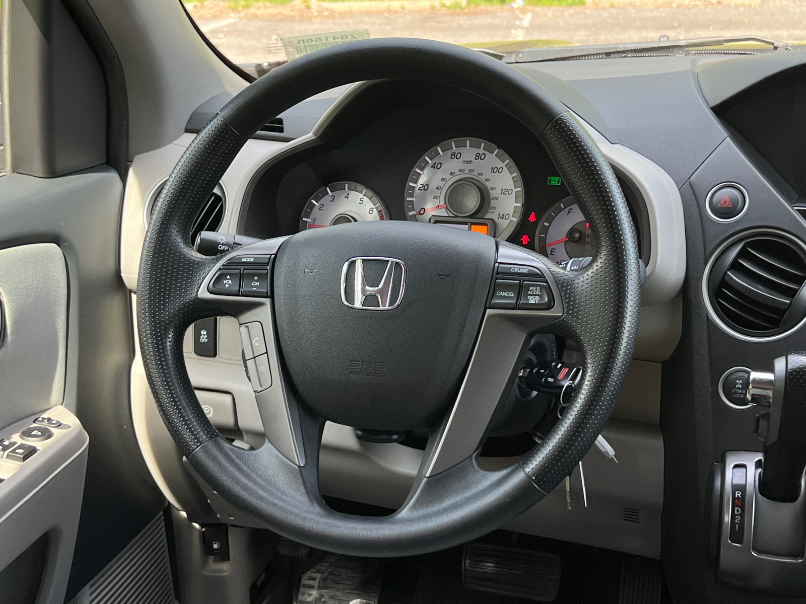 2015 Honda Pilot LX 19
