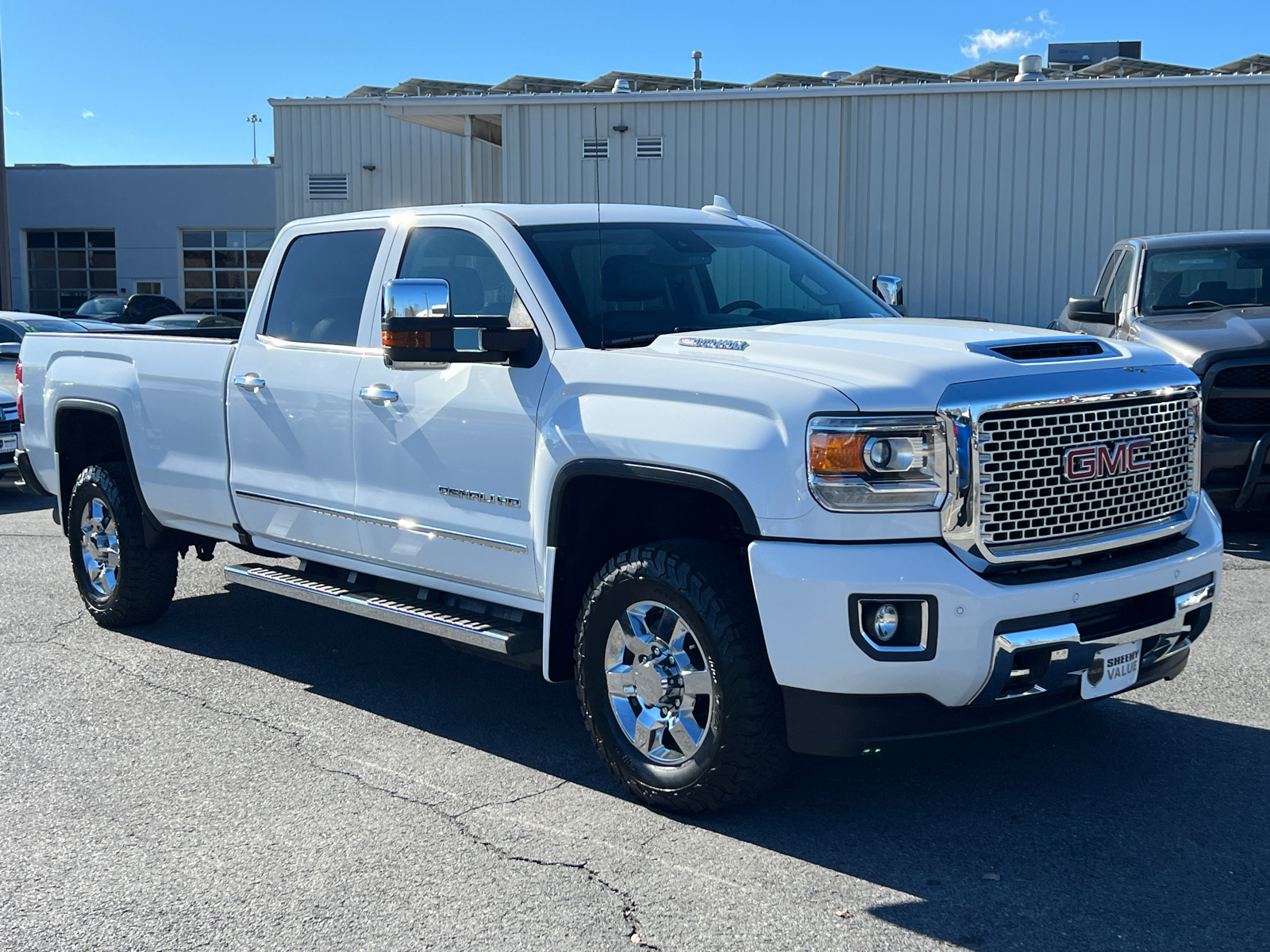 2017 GMC Sierra 3500HD Denali 1