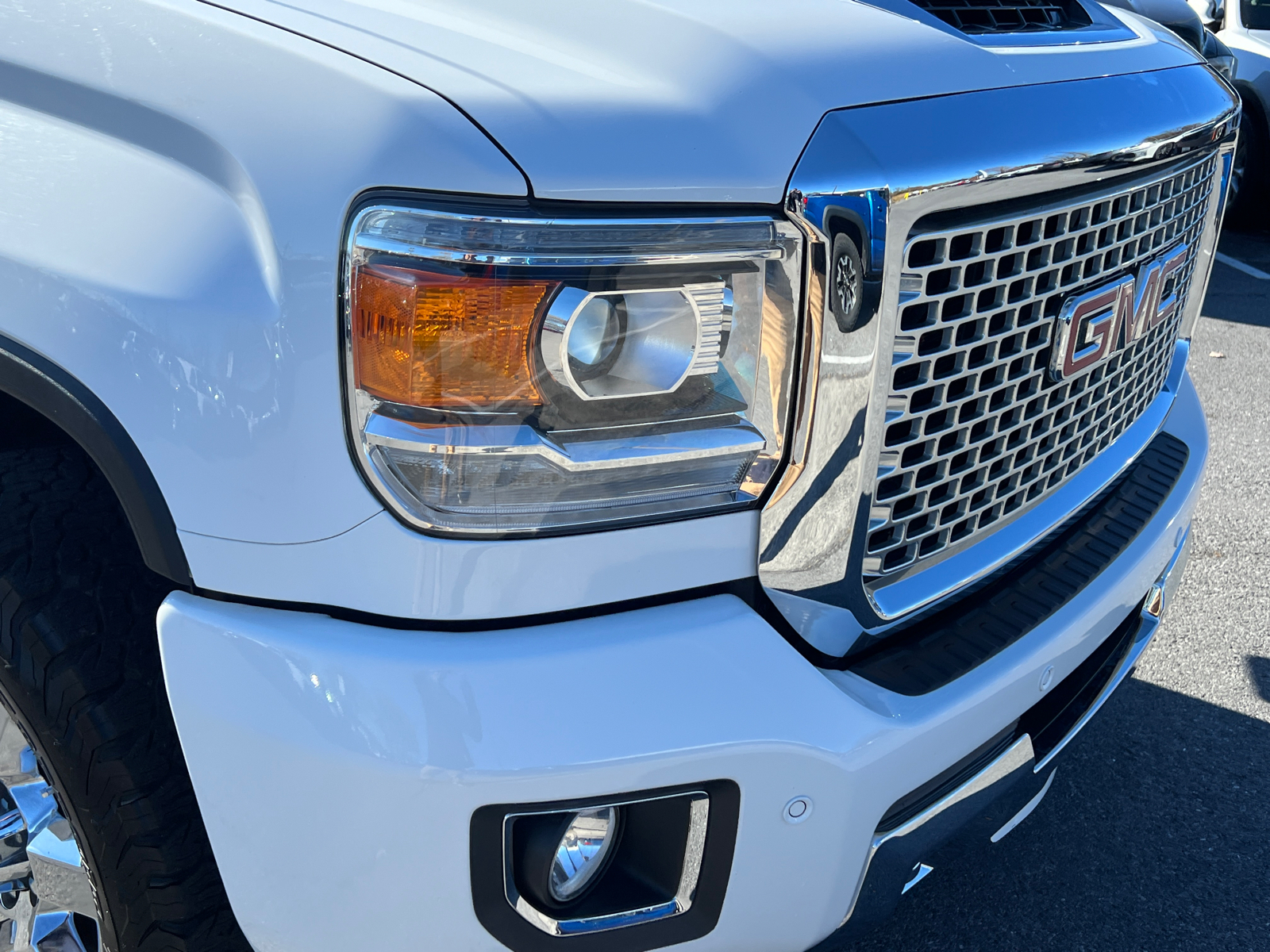 2017 GMC Sierra 3500HD Denali 7