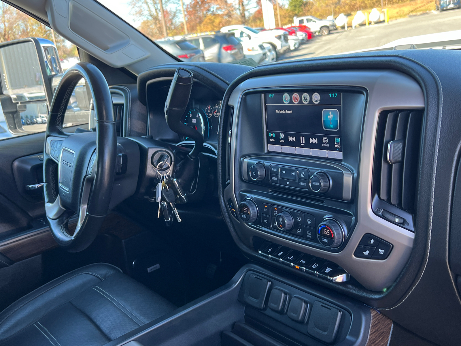 2017 GMC Sierra 3500HD Denali 10