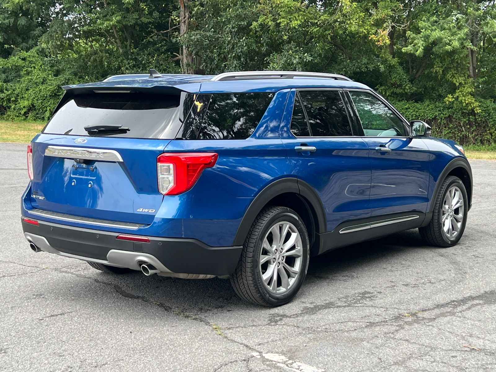 2021 Ford Explorer Limited 5