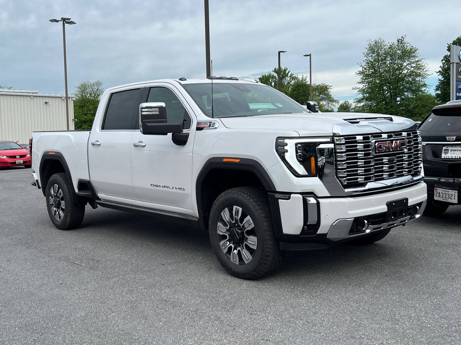 2024 GMC Sierra 2500HD Denali 1