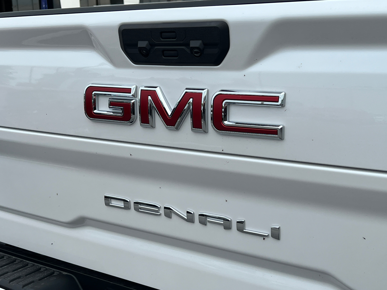 2024 GMC Sierra 2500HD Denali 14