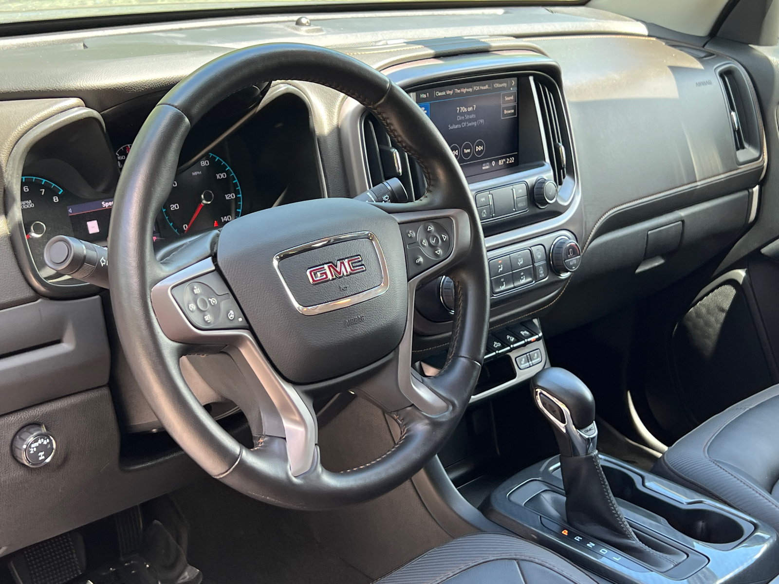 2022 GMC Canyon AT4 w/Leather 21