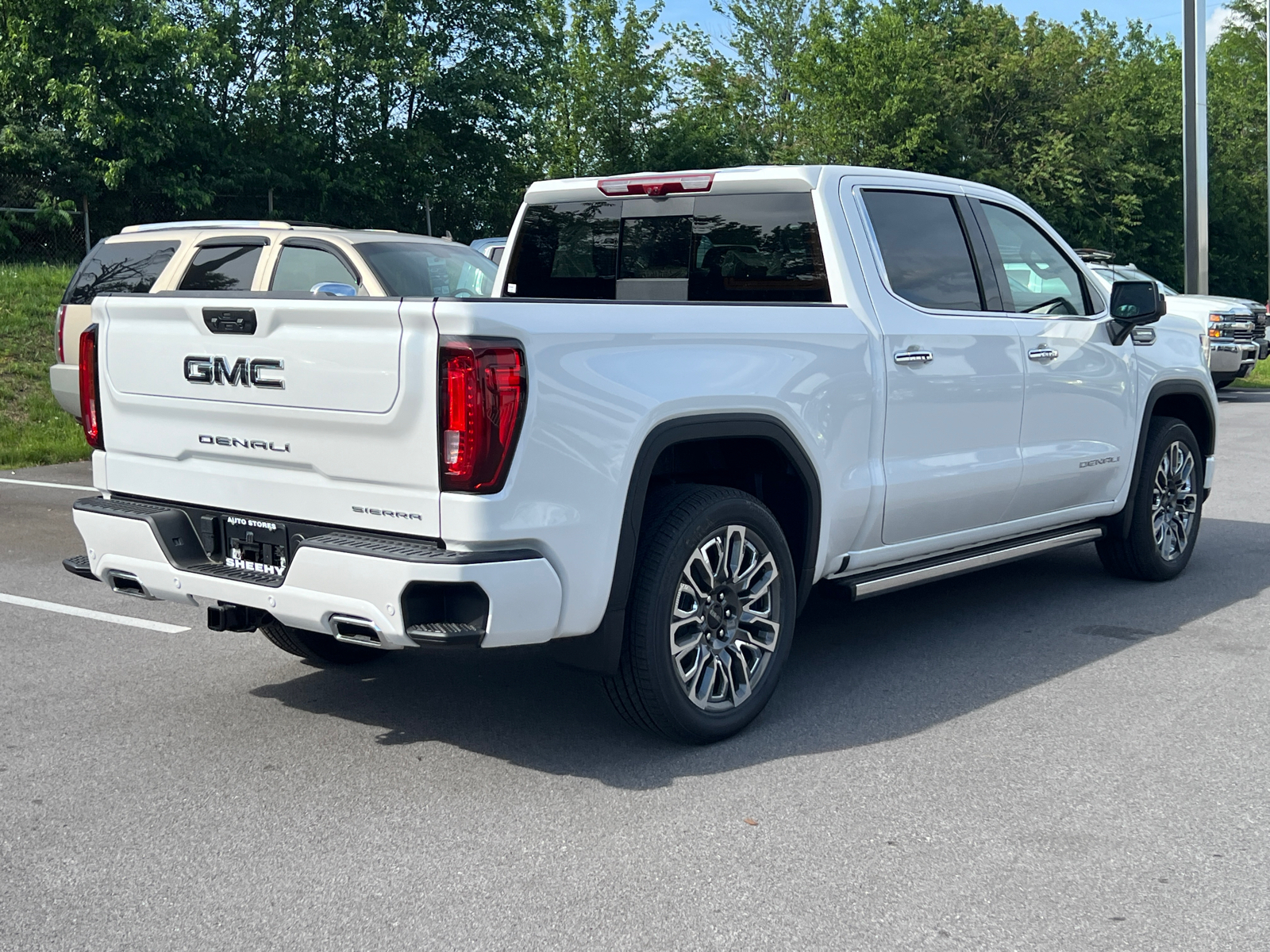 2024 GMC Sierra 1500 Denali Ultimate 4