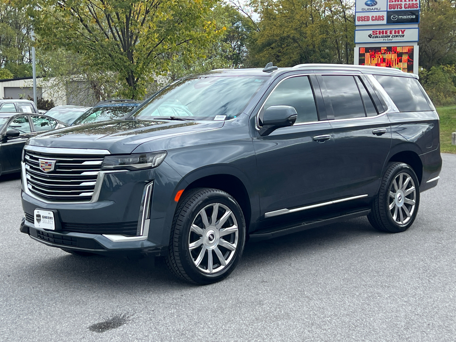 2021 Cadillac Escalade Premium Luxury Platinum 2