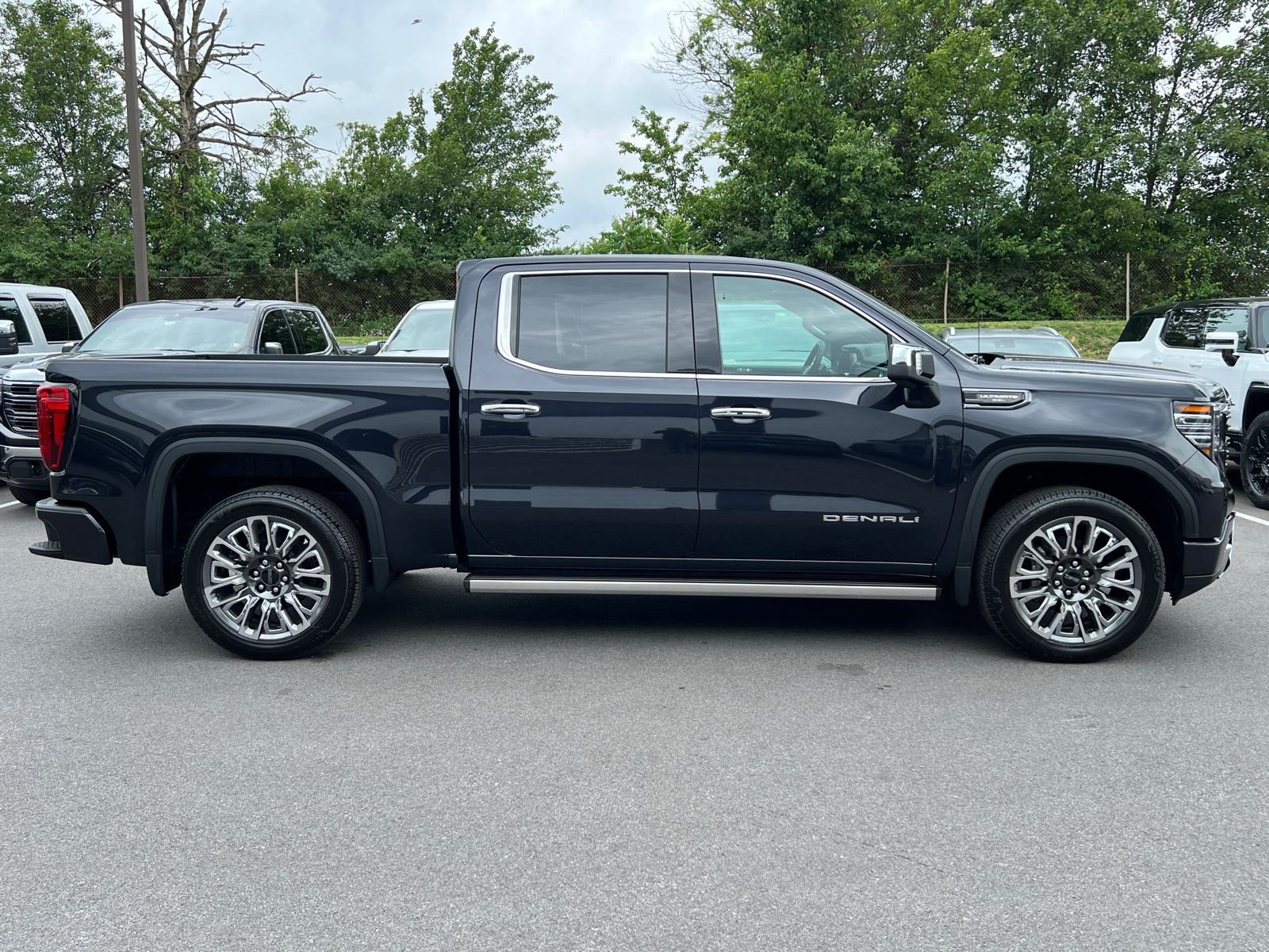 2024 GMC Sierra 1500 Denali Ultimate 4