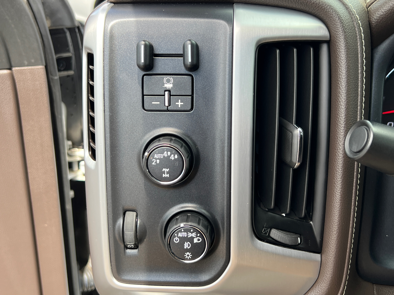 2017 GMC Sierra 1500 SLT 35