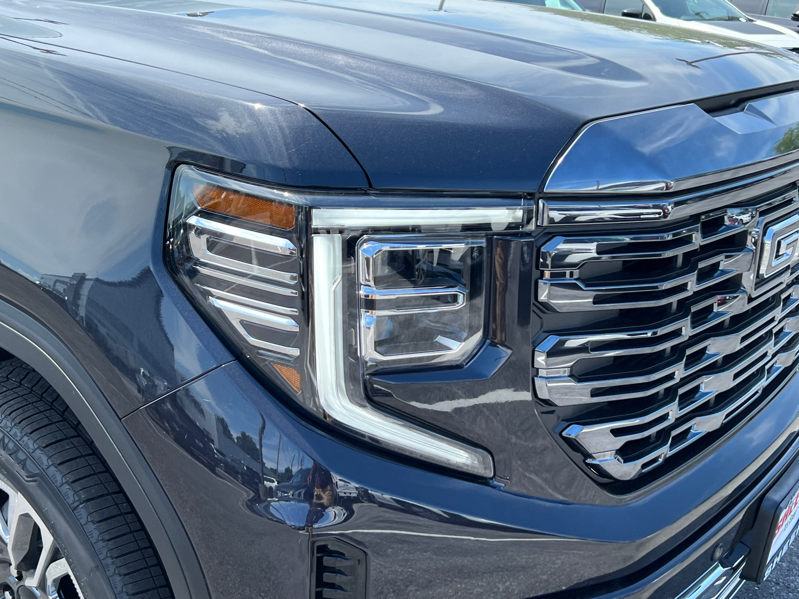 2024 GMC Sierra 1500 Denali Ultimate 2