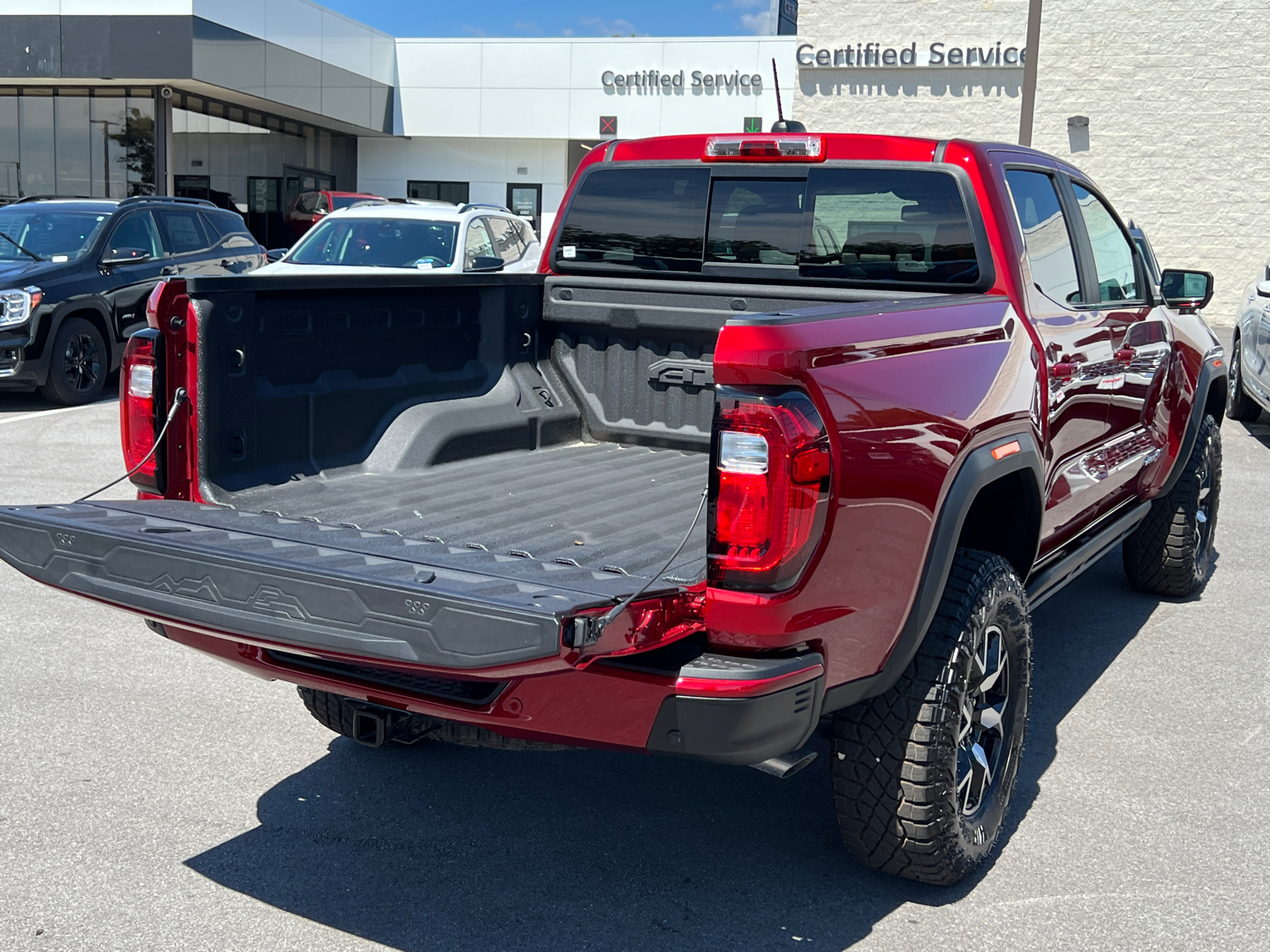 2024 GMC Canyon AT4X 12