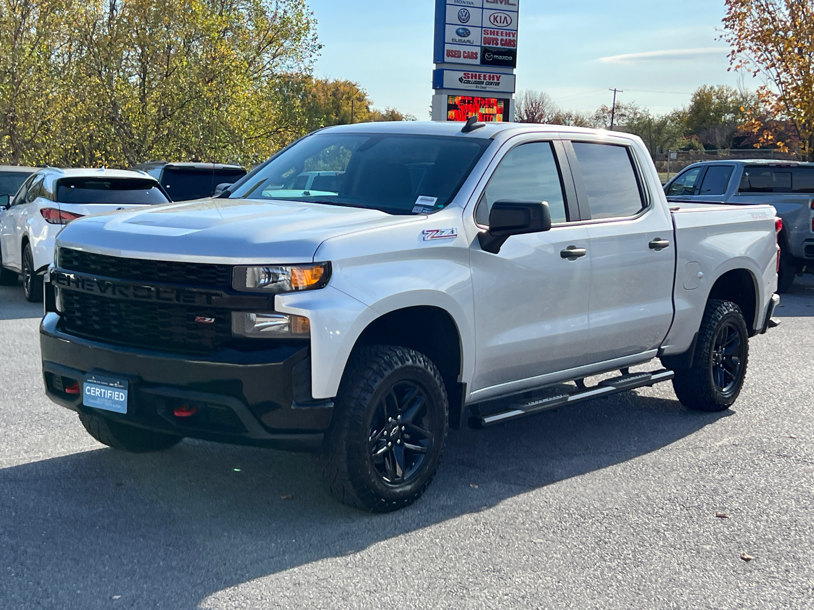 2021 Chevrolet Silverado 1500 Custom Trail Boss 2