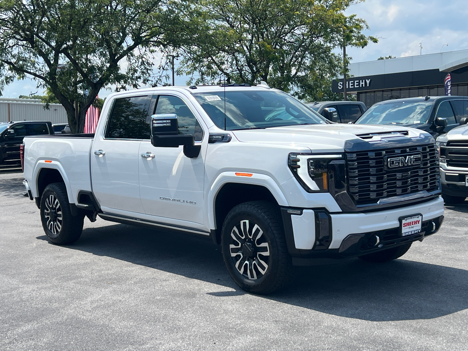 2024 GMC Sierra 2500HD Denali Ultimate 1