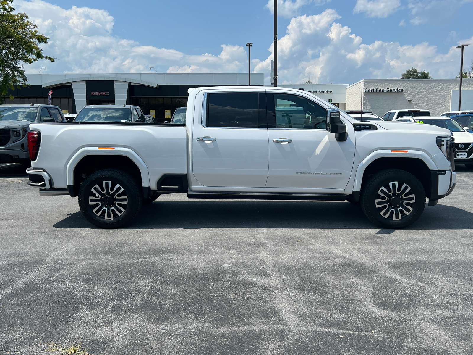 2024 GMC Sierra 2500HD Denali Ultimate 4