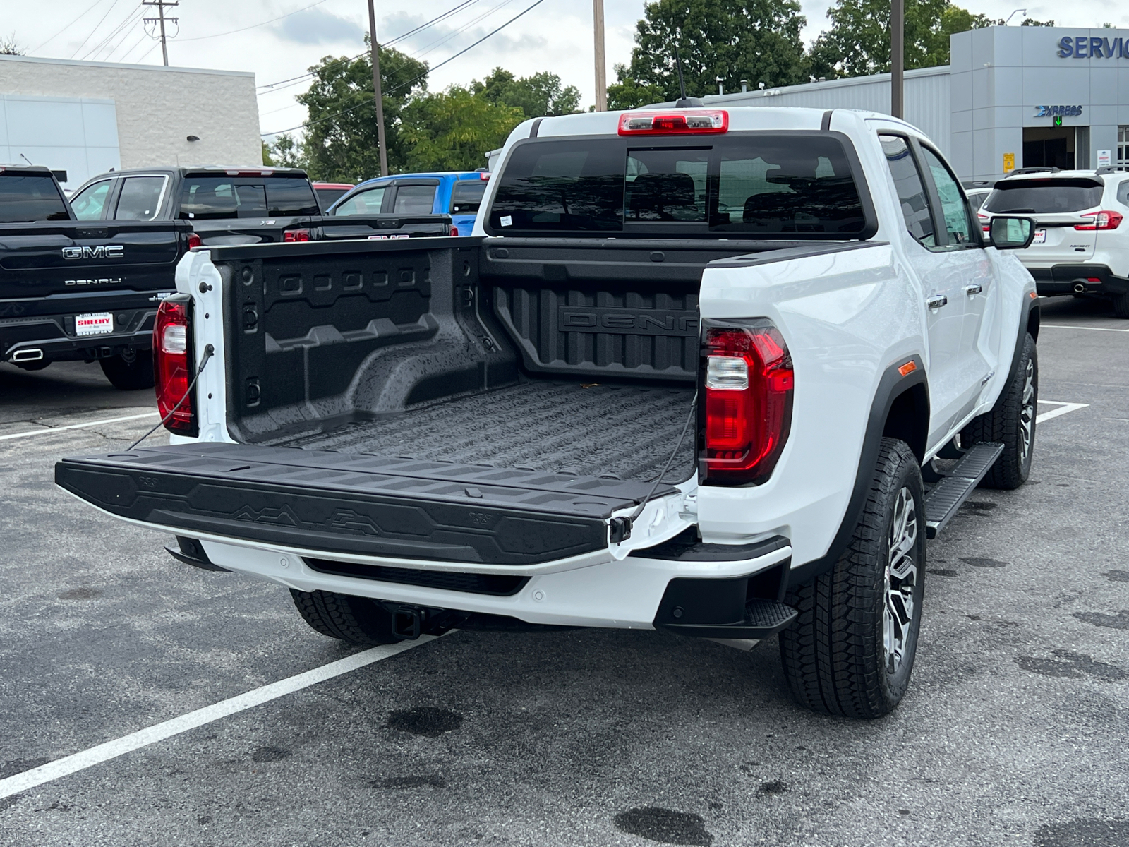 2024 GMC Canyon Denali 13