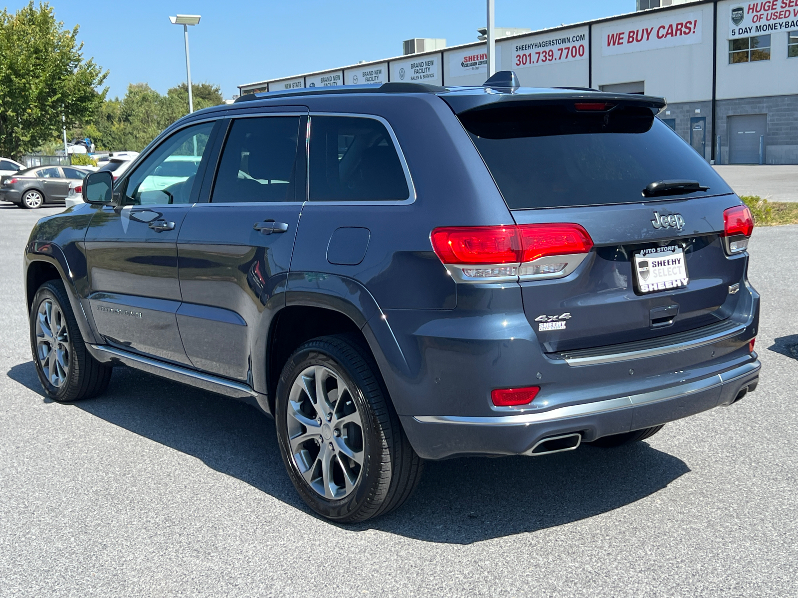 2020 Jeep Grand Cherokee Summit 4