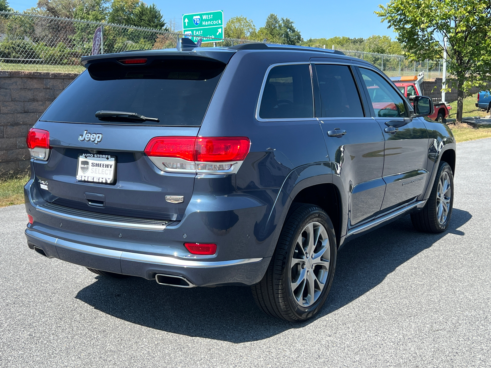 2020 Jeep Grand Cherokee Summit 5